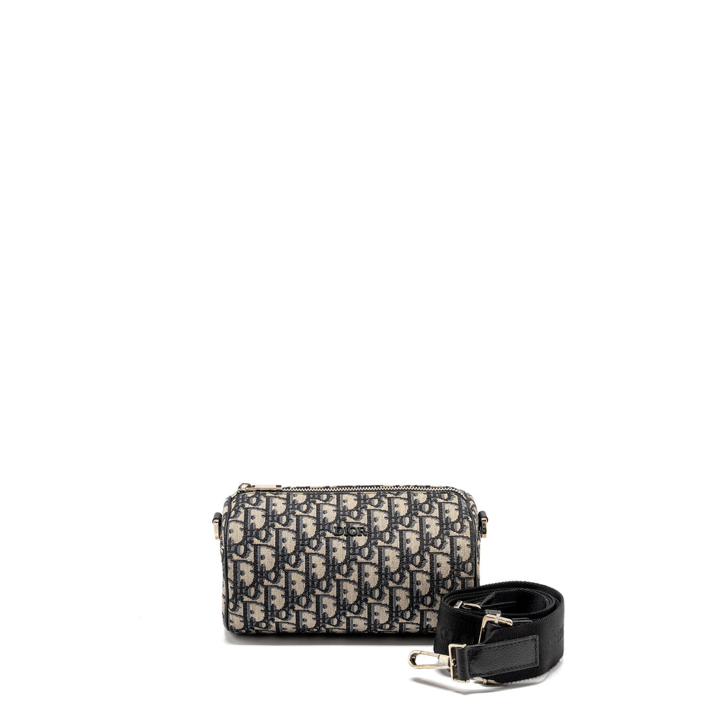 dior-roller-messenger-bag-blue-oblique-jacquard-shw
