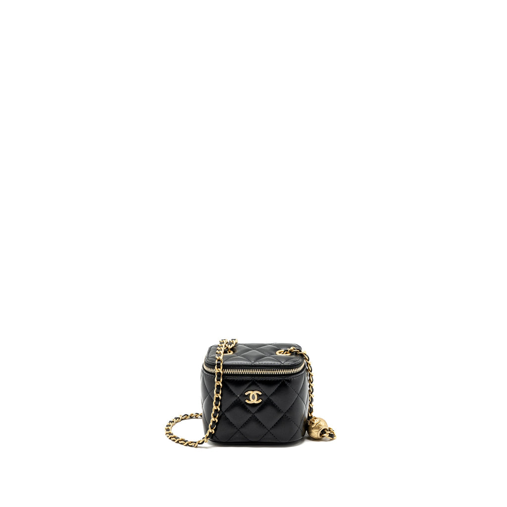 chanel-pearl-crush-mini-vanity-with-chain-lambskin-black-ghw-1