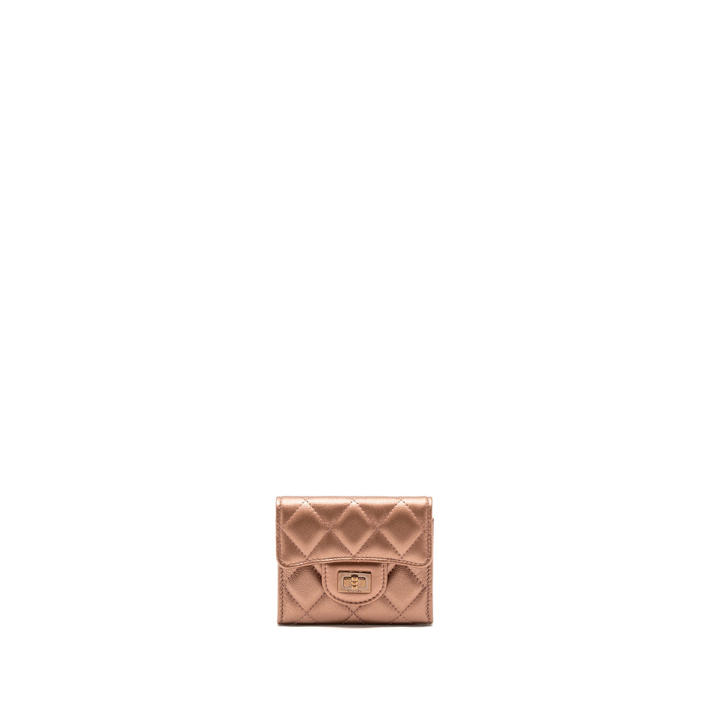 chanel-2-55-reissue-flap-wallet-grained-calfskin-metallic-dark-pink-with-pink-hardware