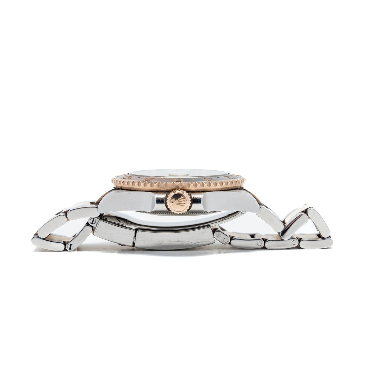 rolex-gmt-master-ii-40mm-oystersteel-everose-gold-m126711chnr-0002