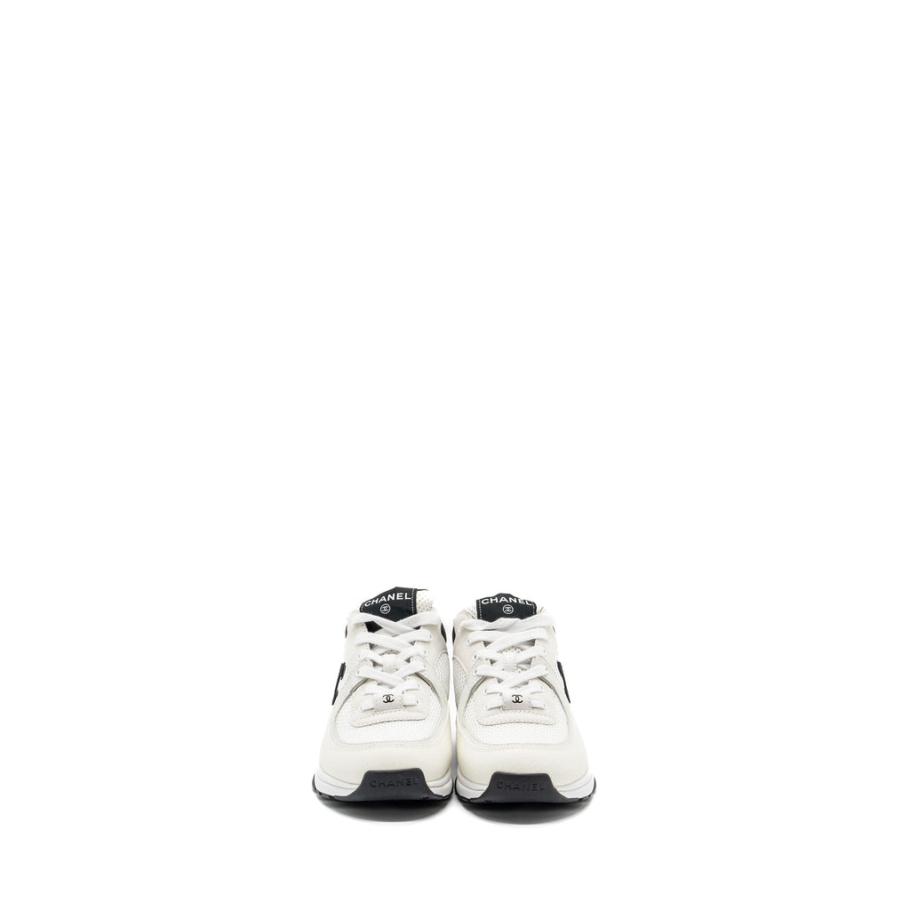 chanel-size-37-cc-logo-trainer-sneakers-black-white