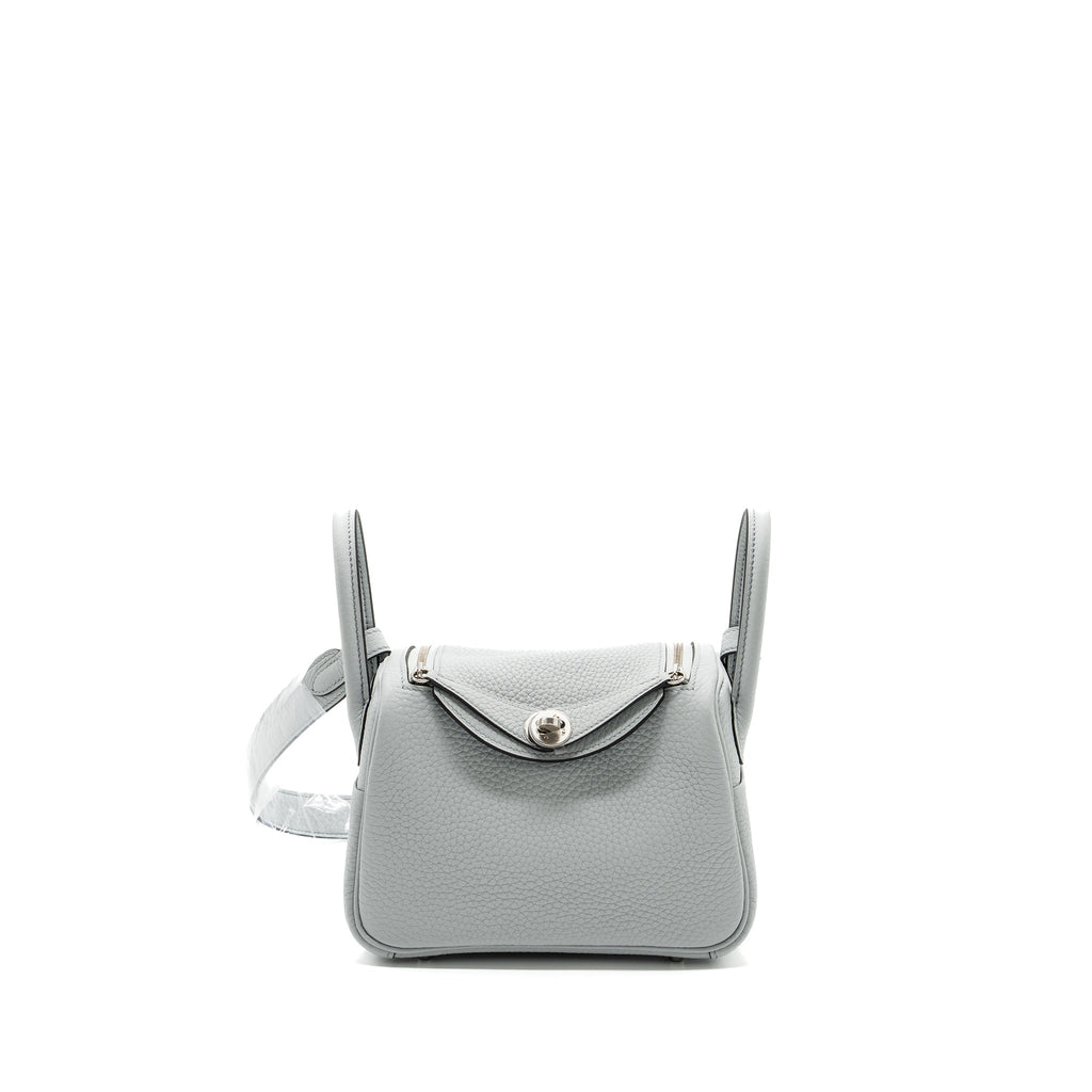 hermes-mini-lindy-clemence-blue-pale-shw-stamp-b