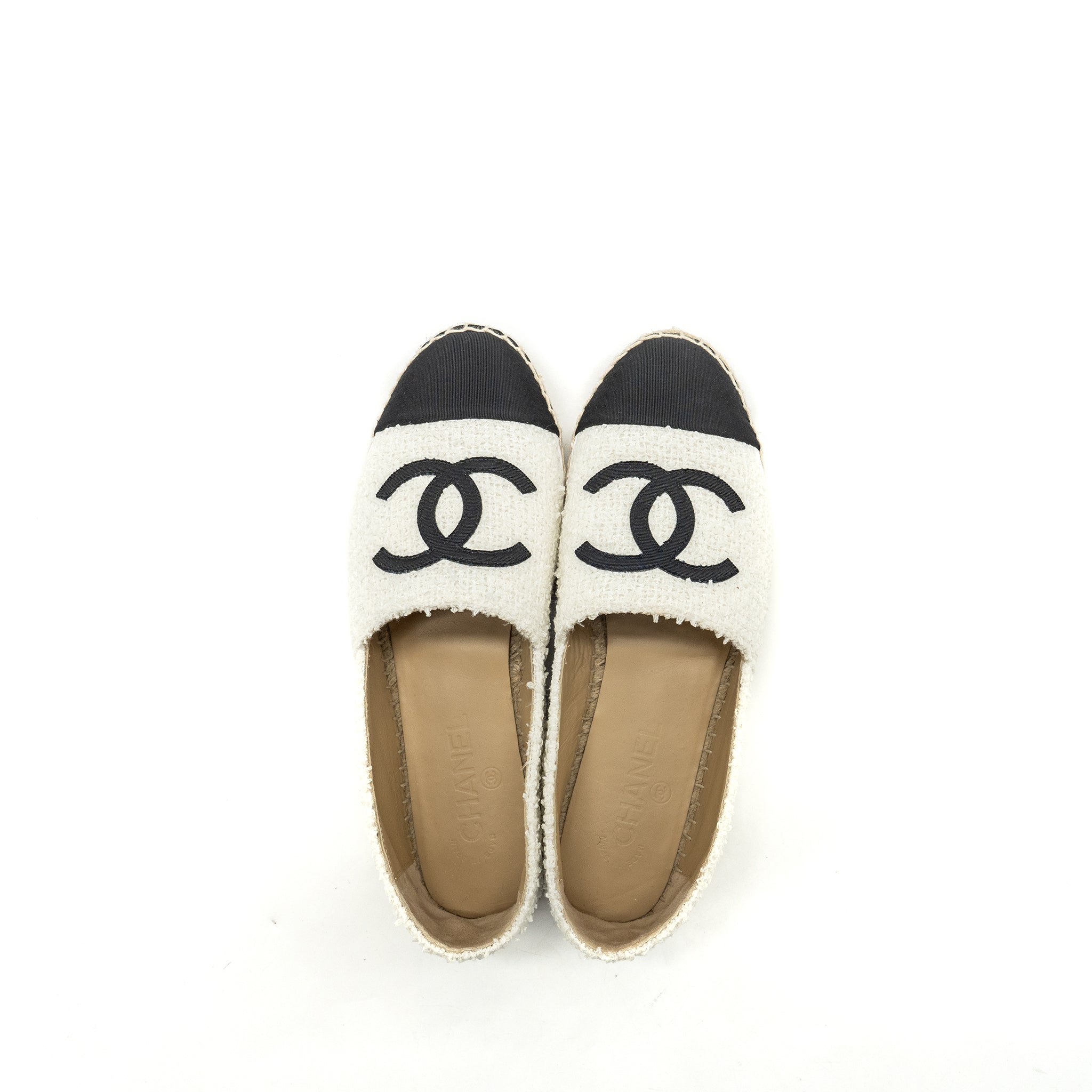 chanel-size-40-espadrilles-white-black
