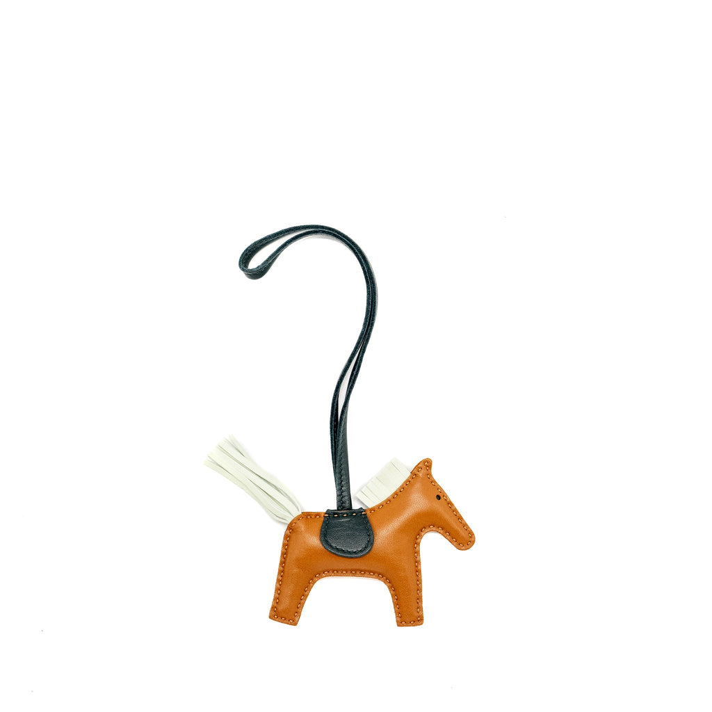 hermes-rodeo-pm-bag-charm-gold-vert-fizz-vert-cypres-stamp-u-1