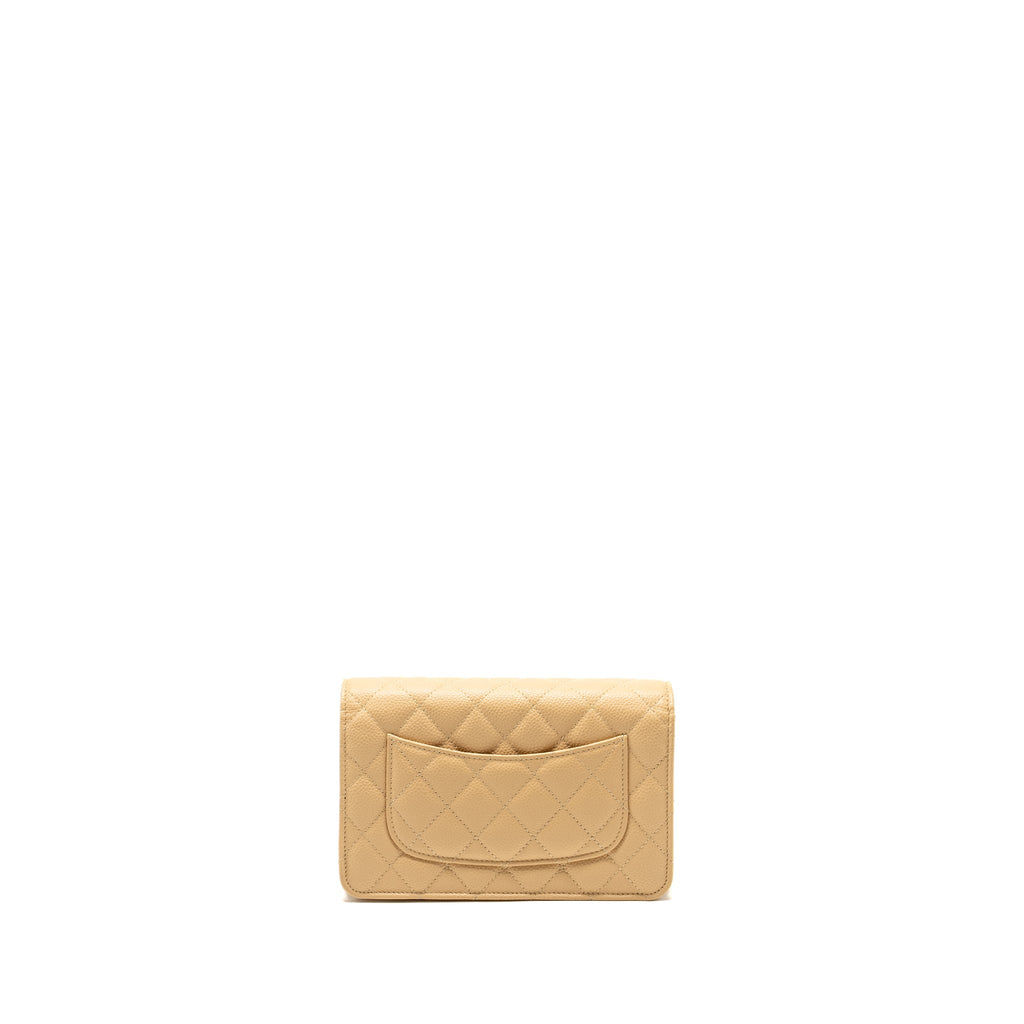 chanel-classic-wallet-on-chain-caviar-beige-ghw-microchip-1