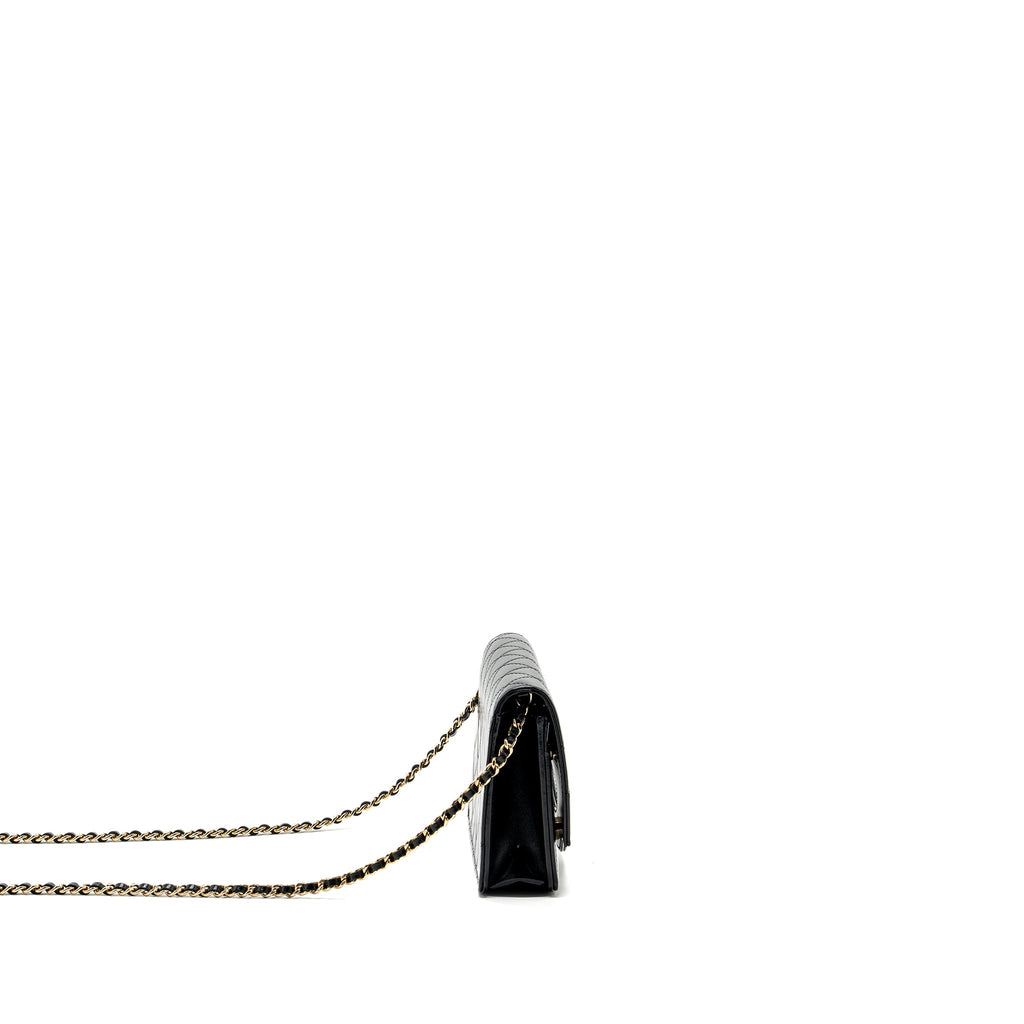 chanel-31-wallet-on-chain-shiny-calfskin-black-lghw-microchip