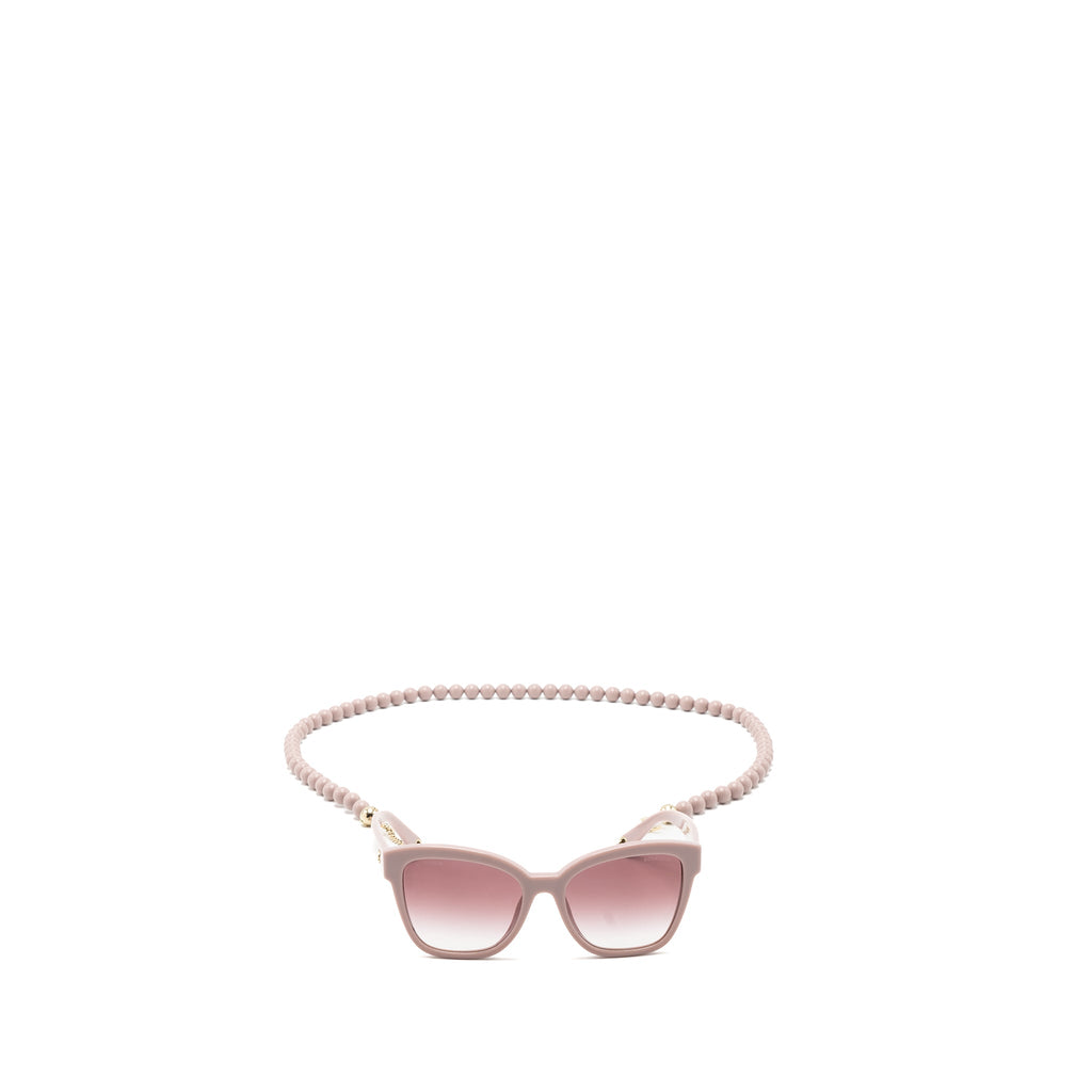 chanel-sunglasses-with-pearl-chain-pink