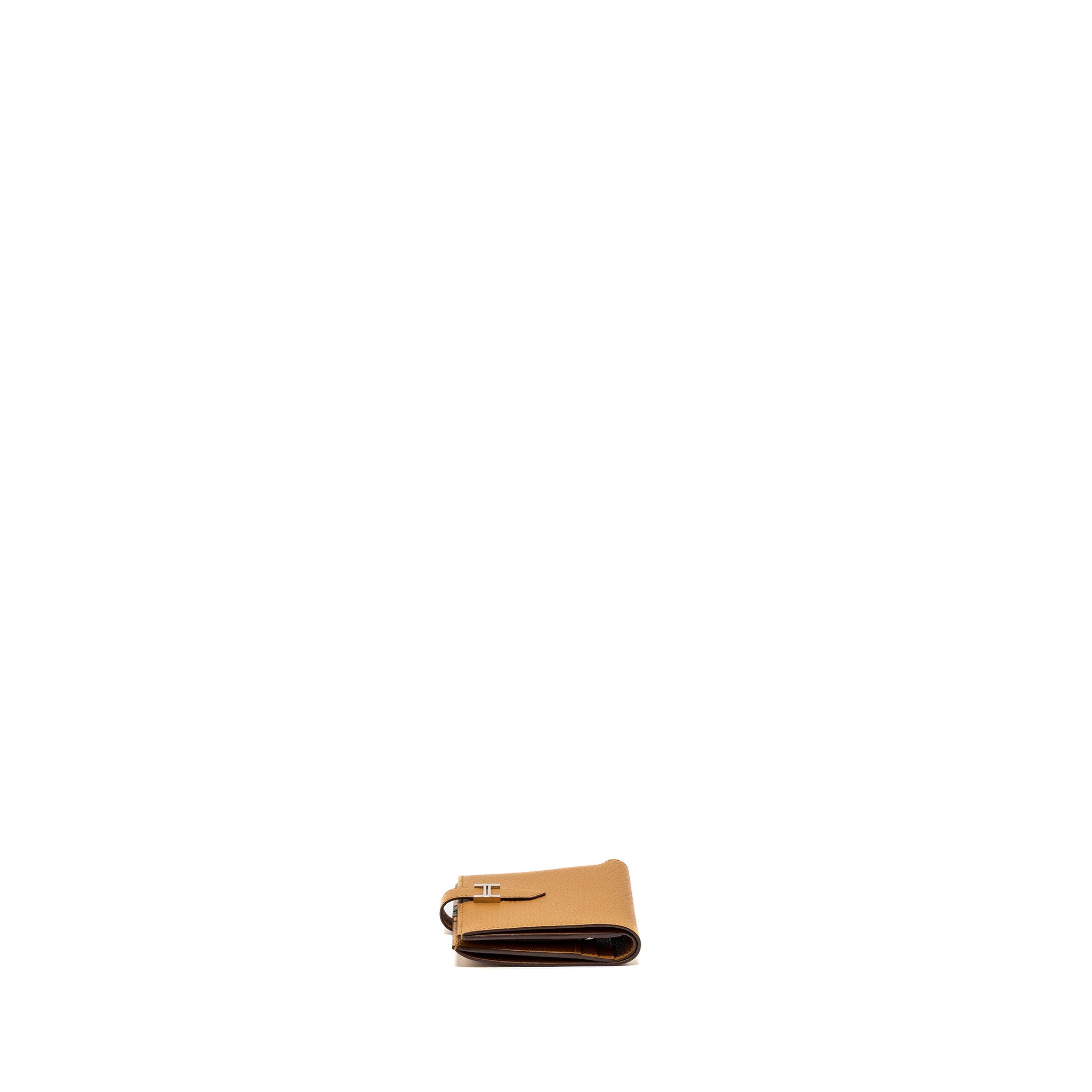 hermes-bearn-compact-wallet-chevre-mysore-leather-caramel-shw-stamp-d