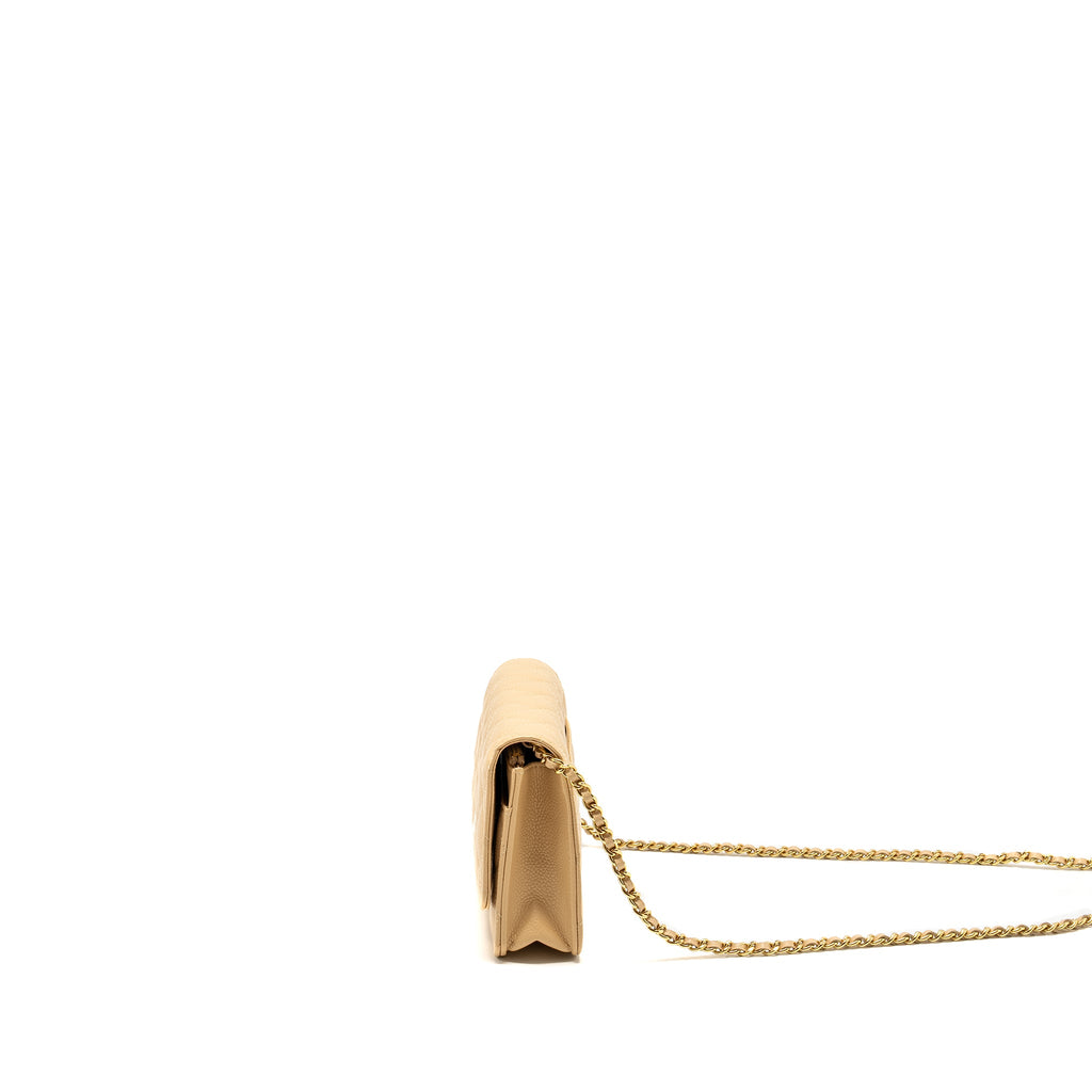 chanel-classic-wallet-on-chain-caviar-beige-ghw-microchip-1