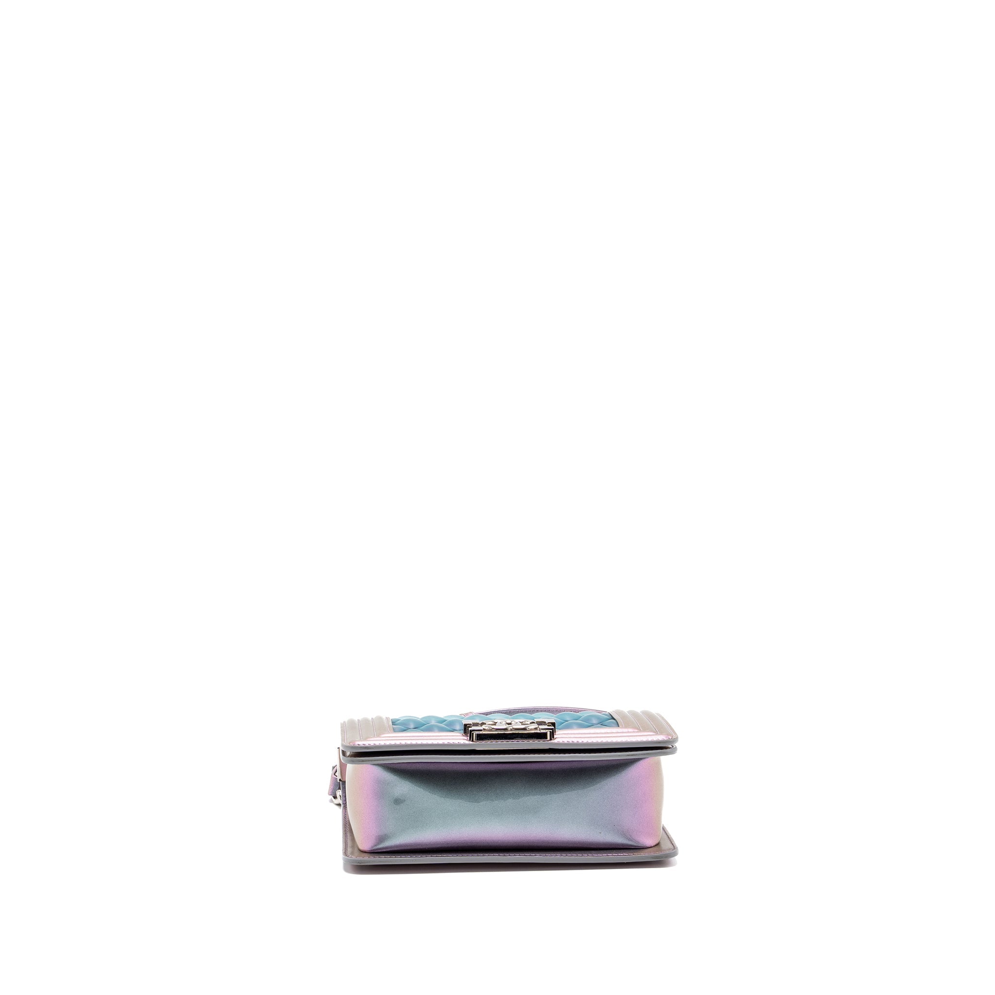 chanel-small-boy-bag-limited-patent-leather-iridescent-light-purple-shw