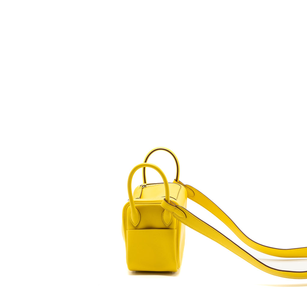 hermes-mini-lindy-swift-leather-jaune-de-naples-shw-stamp-u