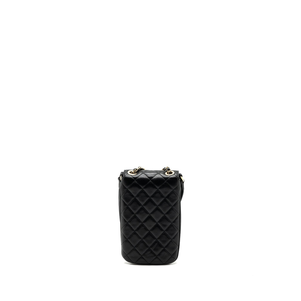chanel-phone-holder-with-chain-lambskin-black-lghw