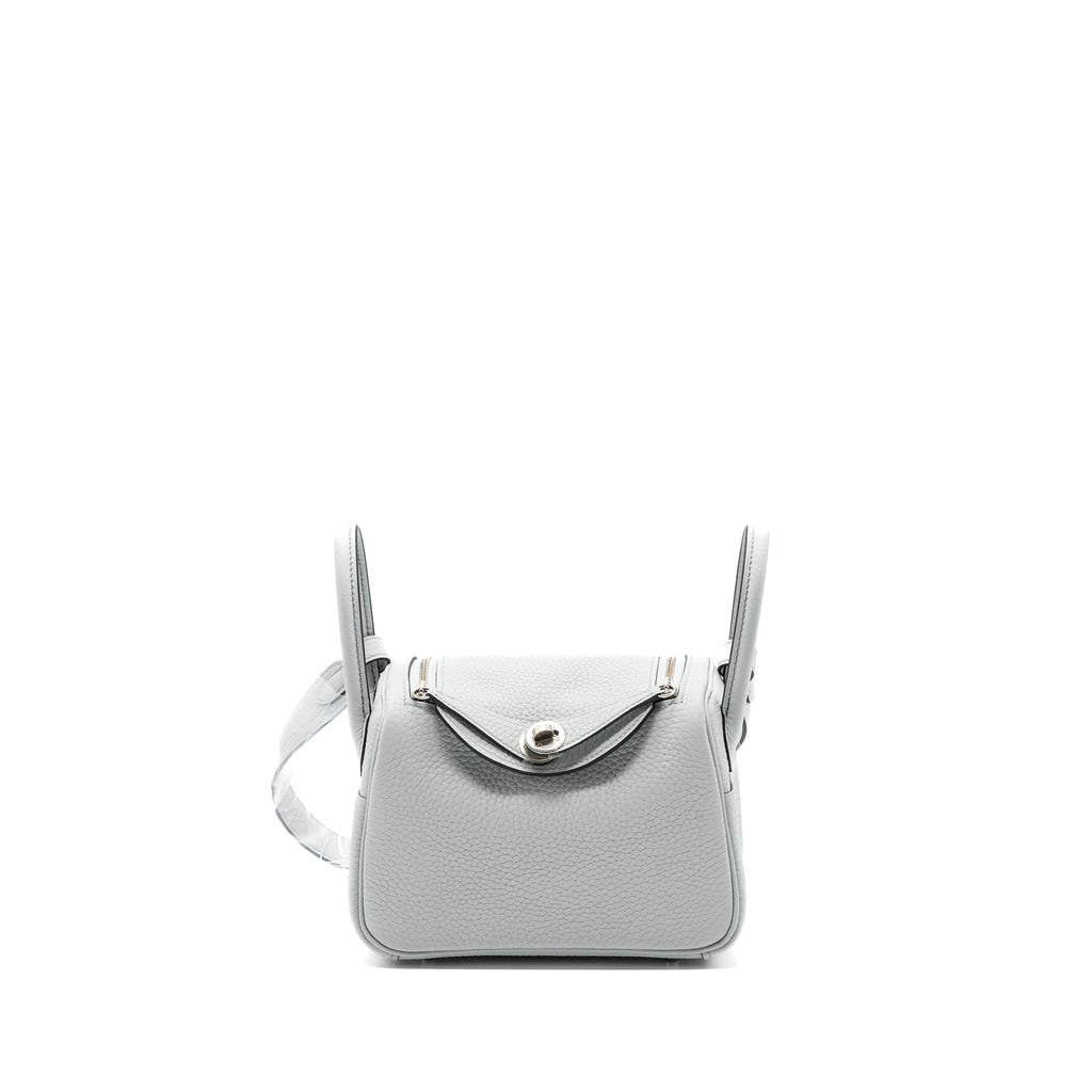 hermes-mini-lindy-clemence-bleu-pale-shw-stamp-b