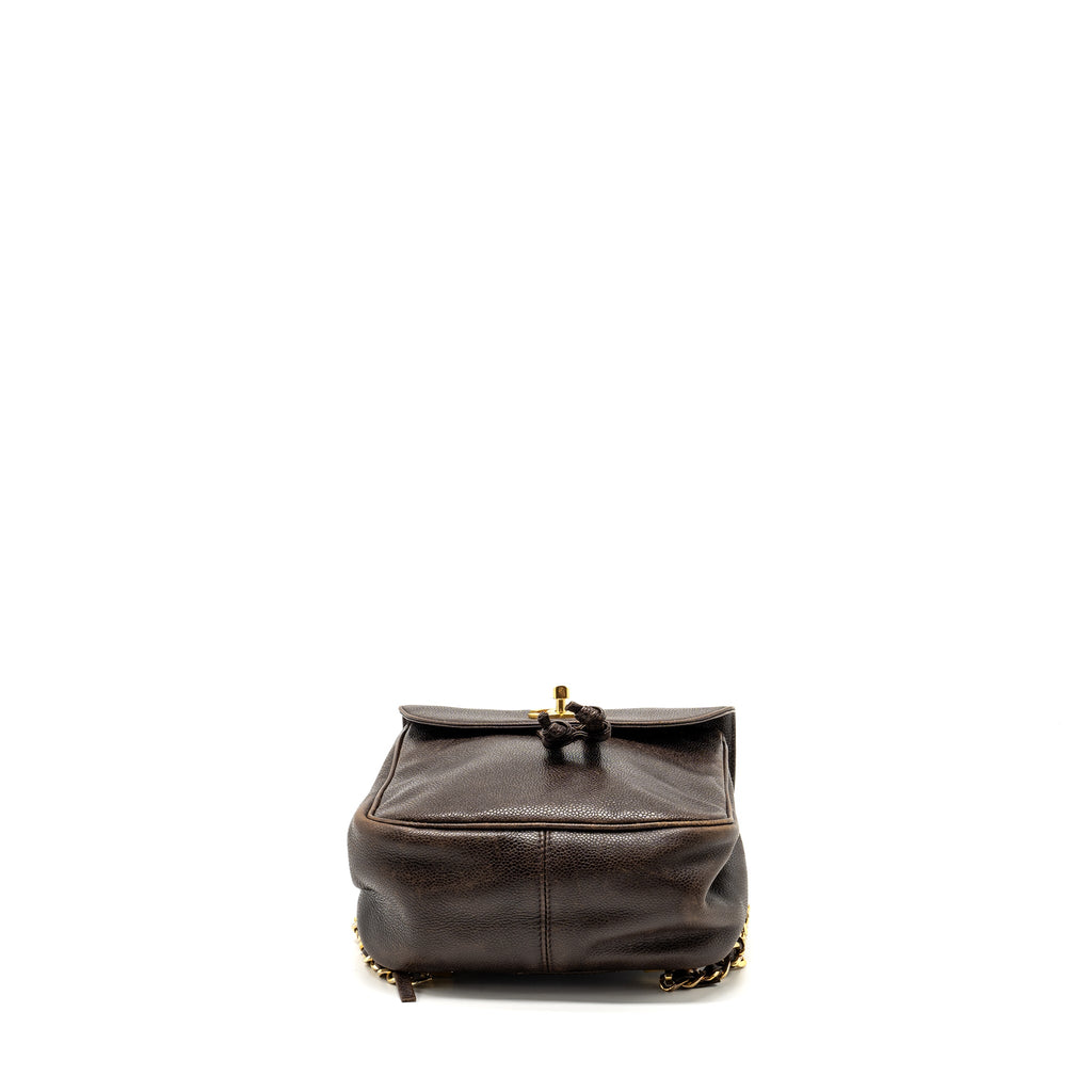 chanel-vintage-flap-backpack-caviar-brown-ghw
