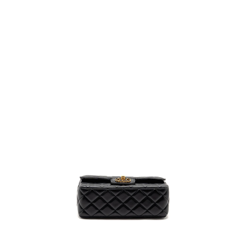 chanel-24c-detail-top-handle-flap-bag-lambskin-black-ghw-microchip-copy