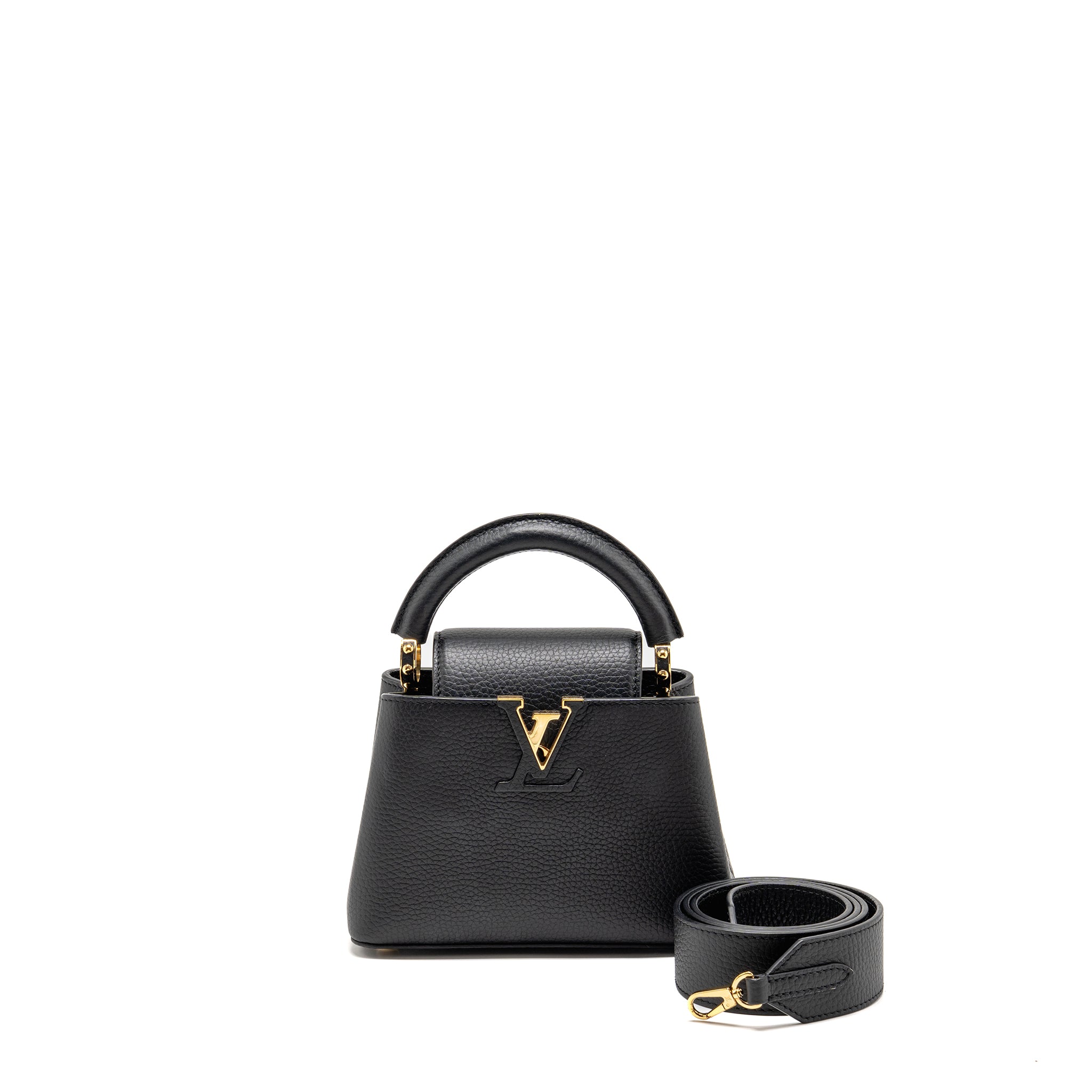 lv-capucines-black-1