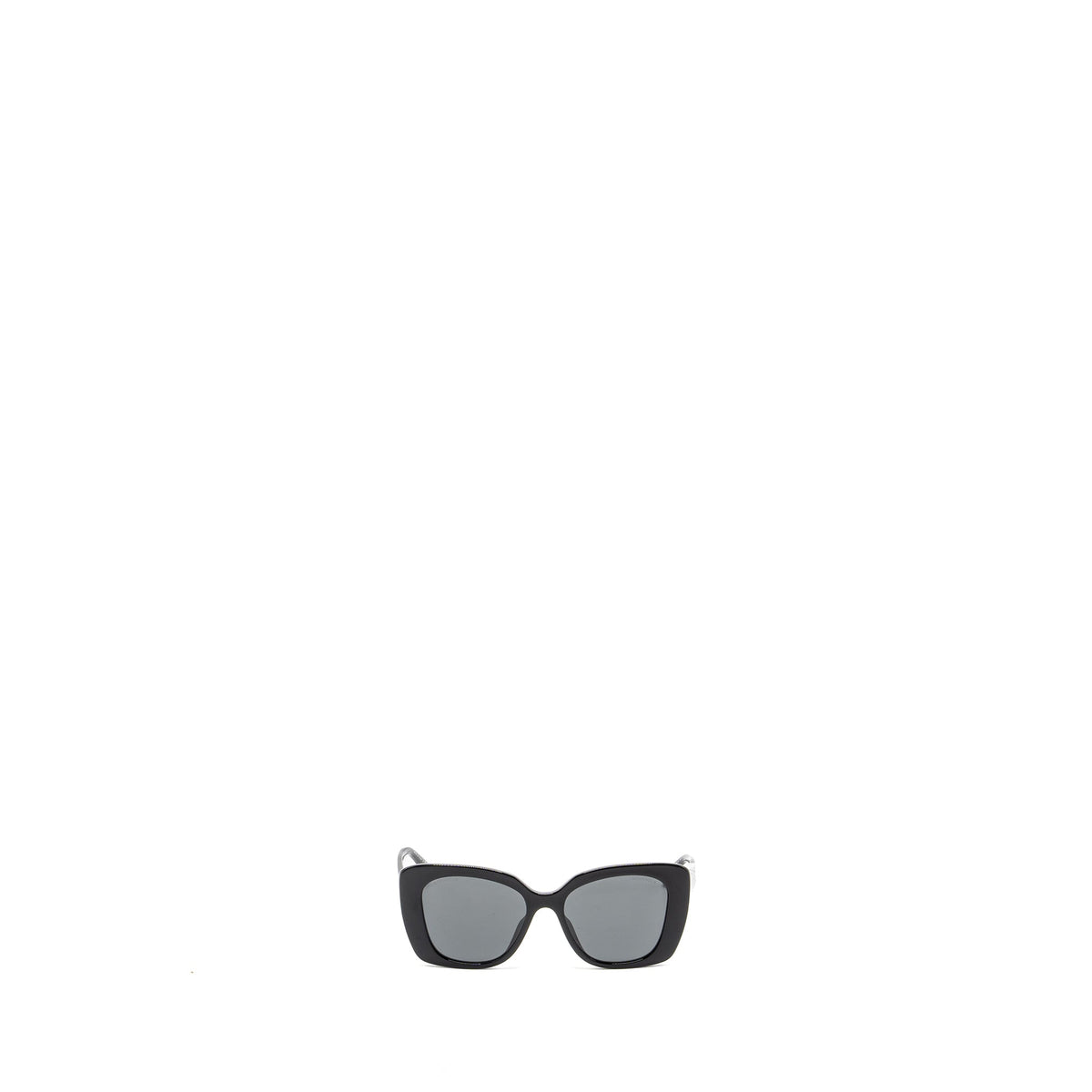 chanel-letter-and-cc-logo-sunglasses-black-white