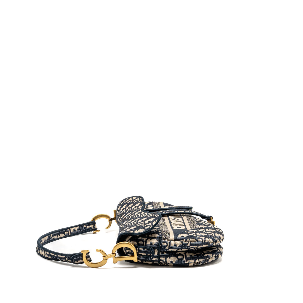 dior-medium-saddle-bag-oblique-embroidery-canvas-blue-ghw-copy