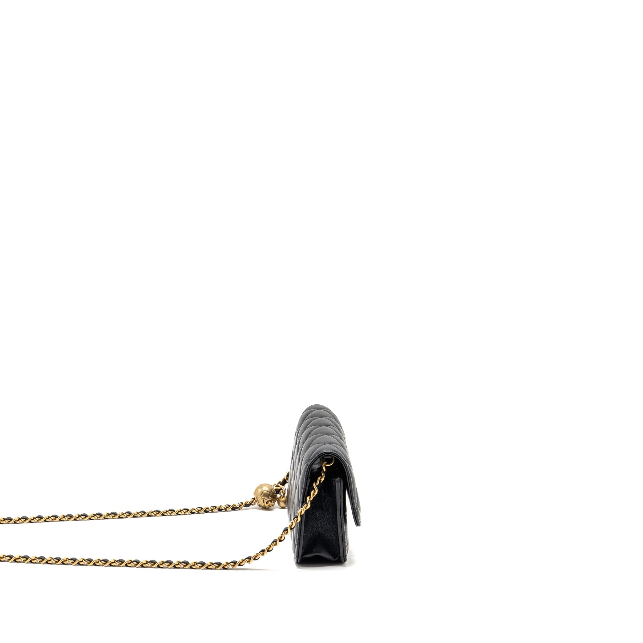 chanel-pearl-crush-mini-flap-wallet-on-chain-lambskin-black-ghw-microchip