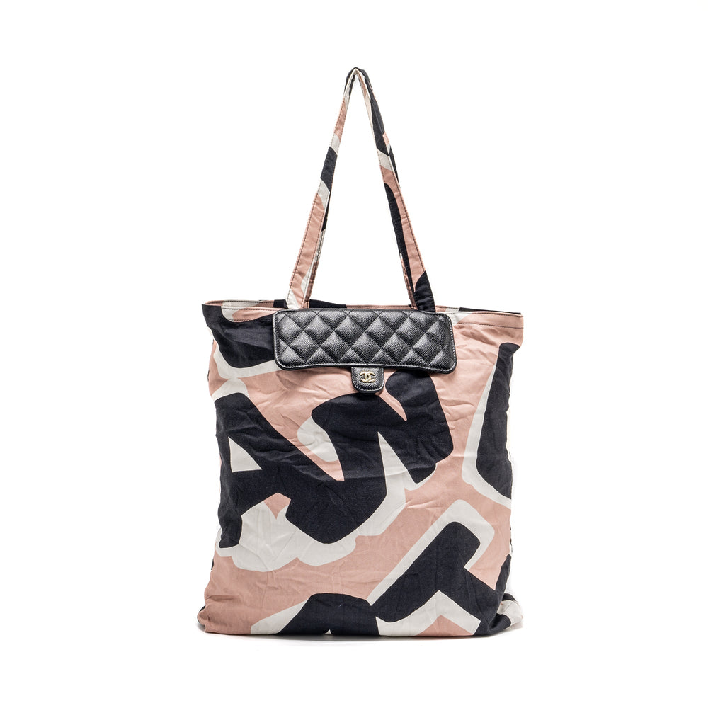 chanel-chain-wallet-foldable-shopping-tote-caviar-jersey-fabric-black-multicolour-lghw