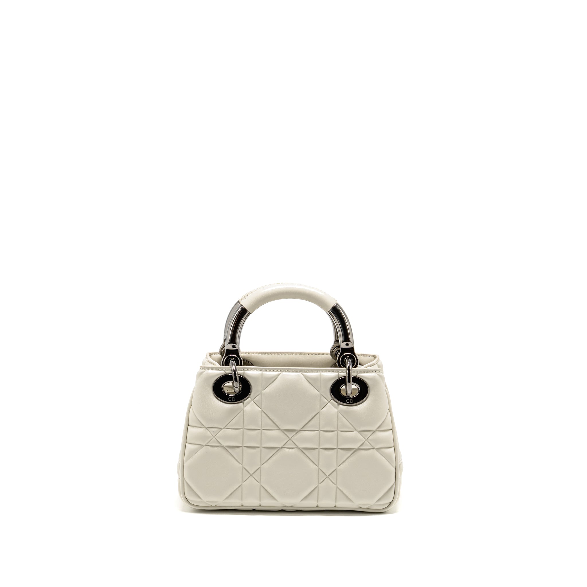 dior-lady-95-22-handbag-lambskin-white-with-black-hardware-copy