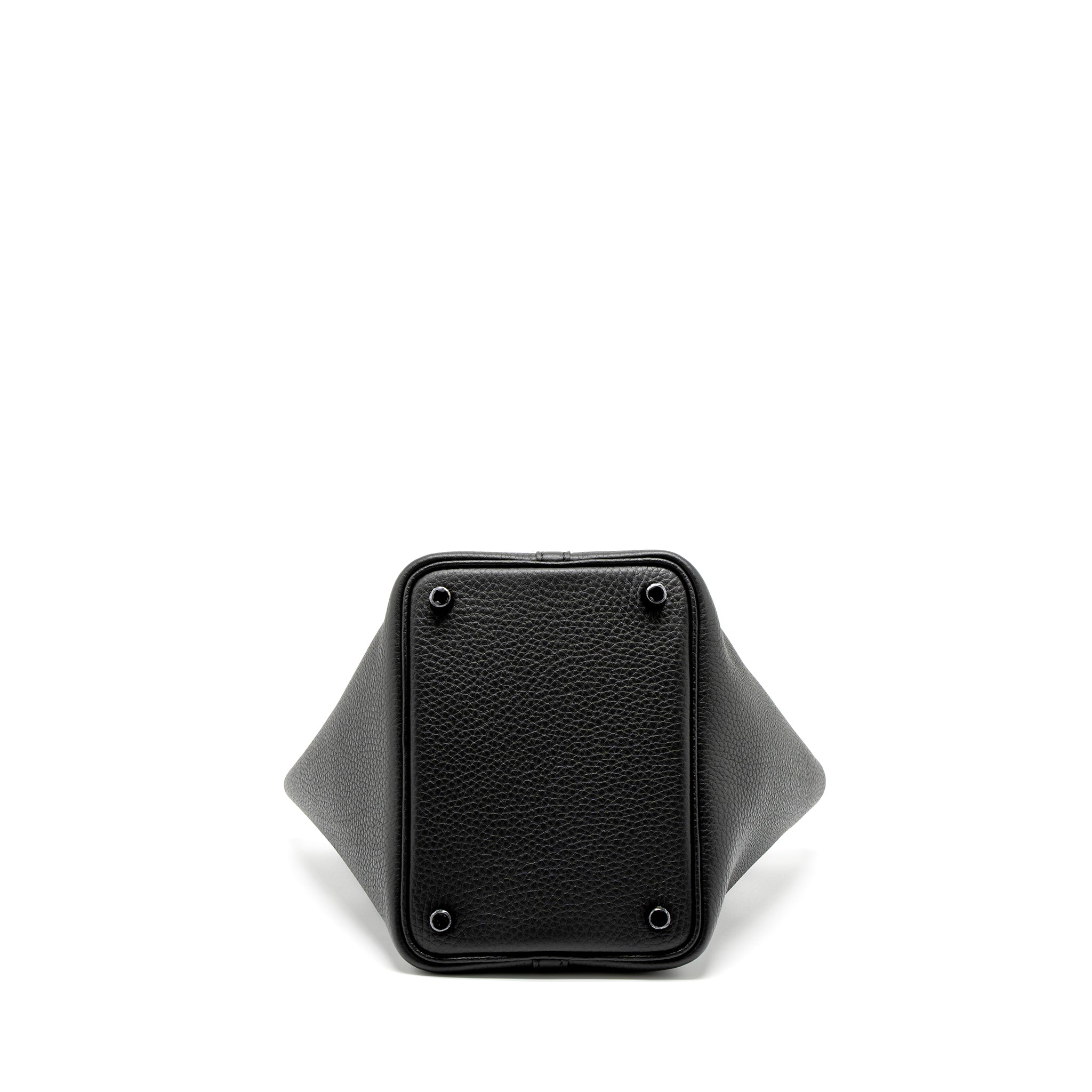 hermes-picotin-18-clemence-so-black-with-black-hardware-stamp-u