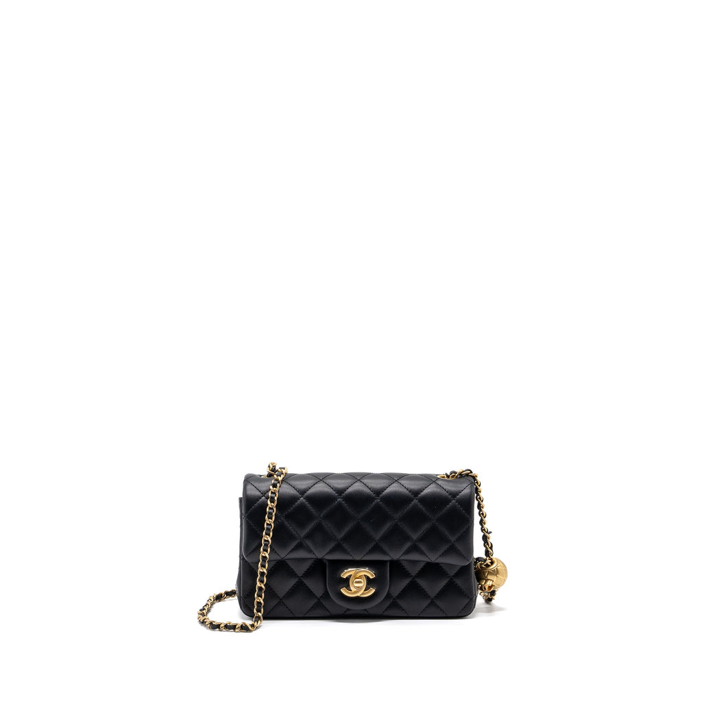 chanel-pearl-crush-mini-rectangular-lambskin-black-brushed-ghwmicrochip