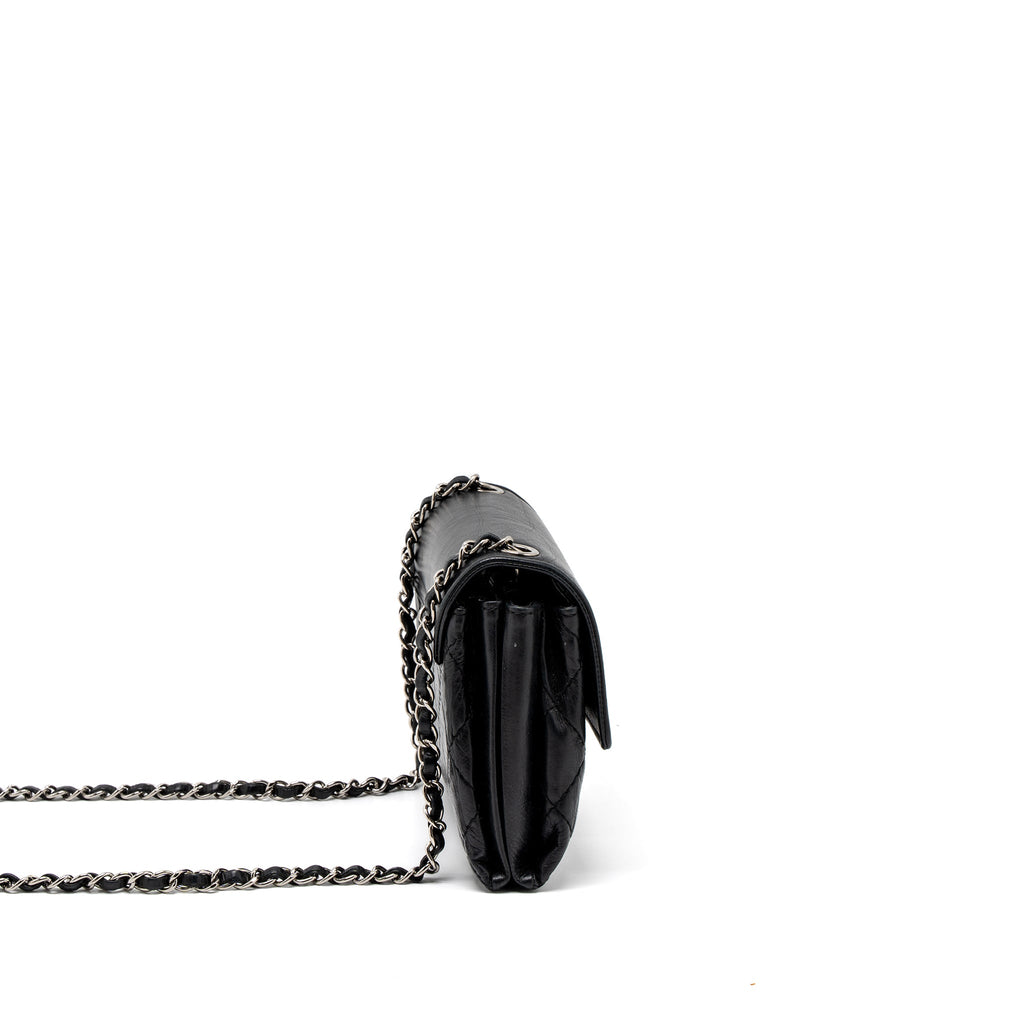 chanel-giant-cc-logo-bag-calfskin-navy-shw