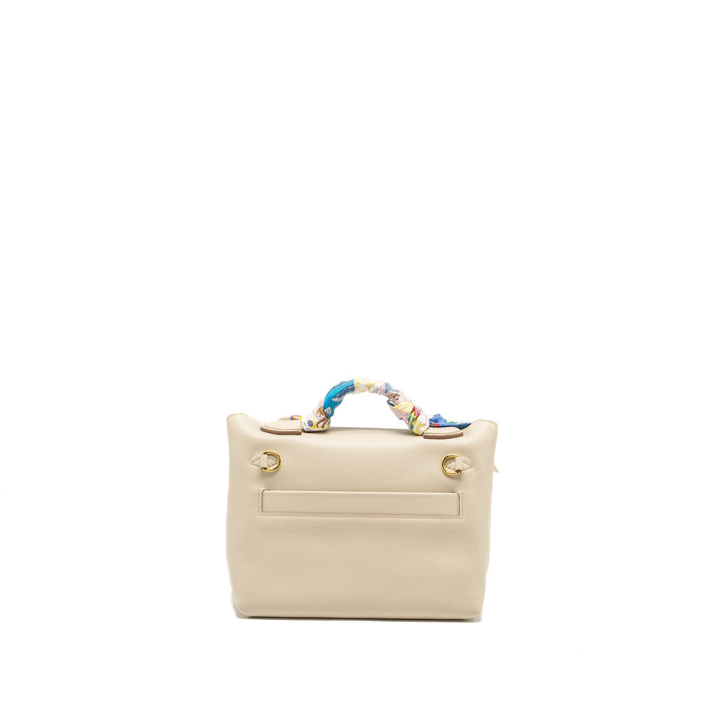 hermes-mini-24-24-2424-21-bag-evercolor-swift-beton-ghw-stamp-b-copy