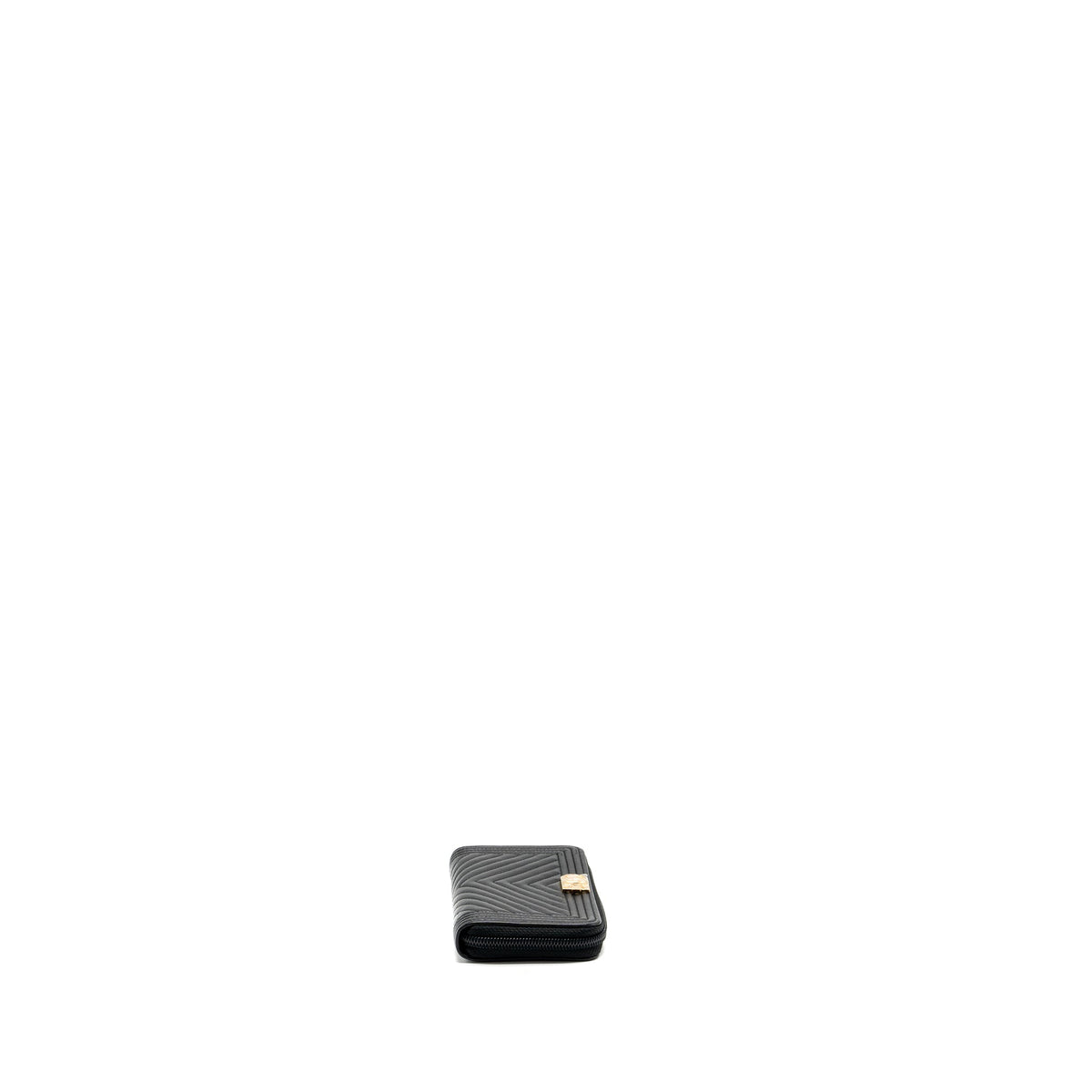 chanel-boy-zipper-wallet-chevron-lambskin-black-lghw