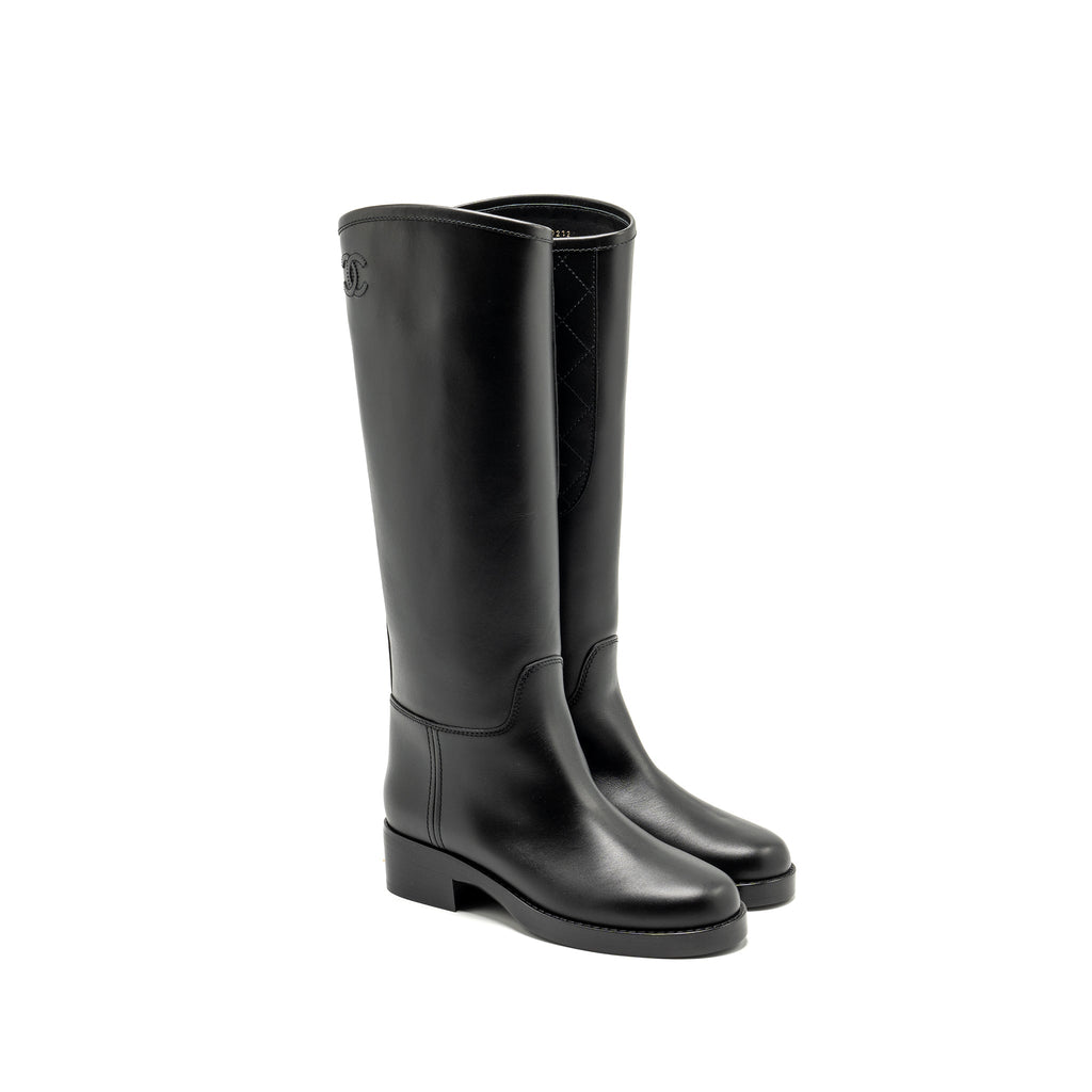 chanel-size-38-cc-logo-high-boots-calfskin-black