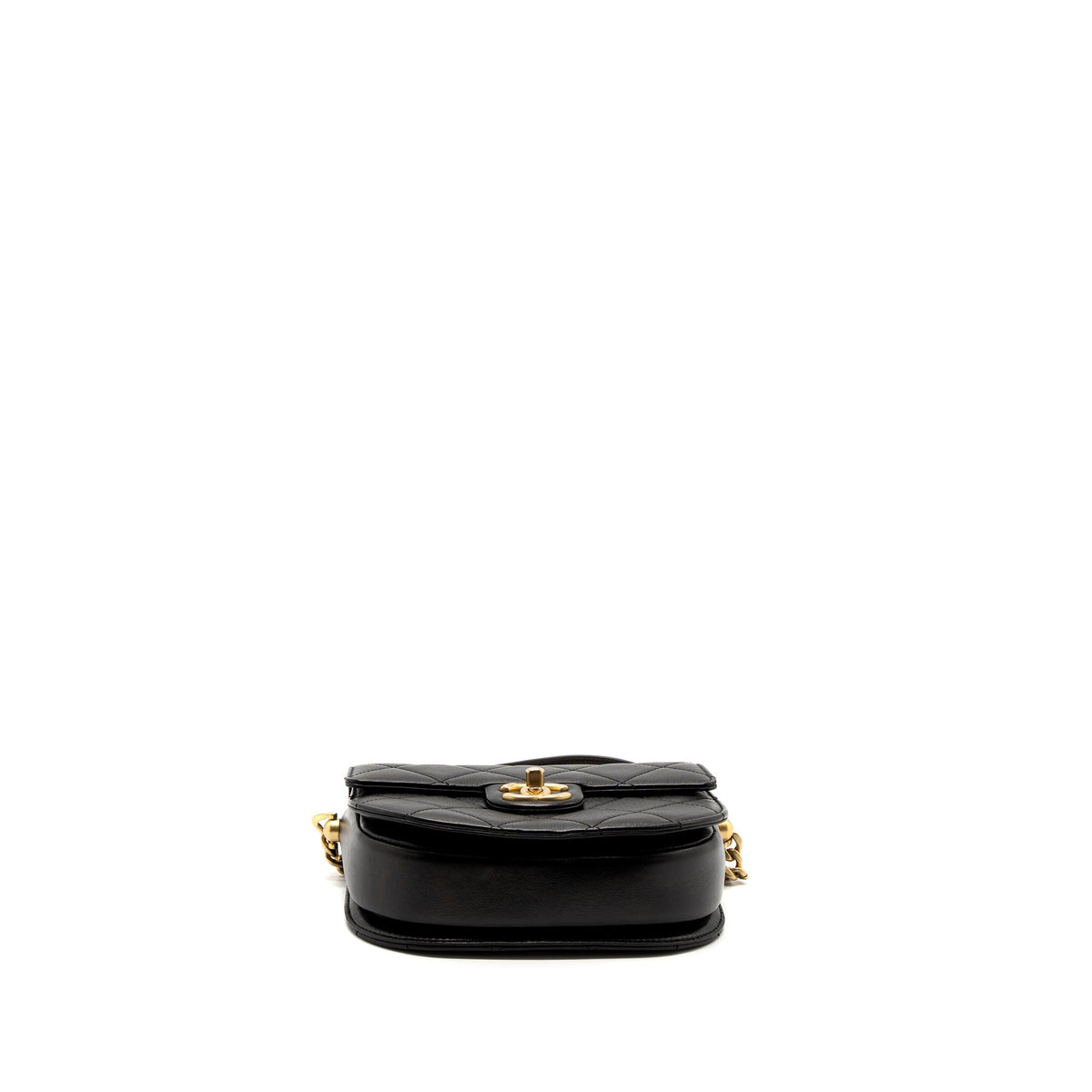 chanel-messenger-bag-calfskin-black-ghw