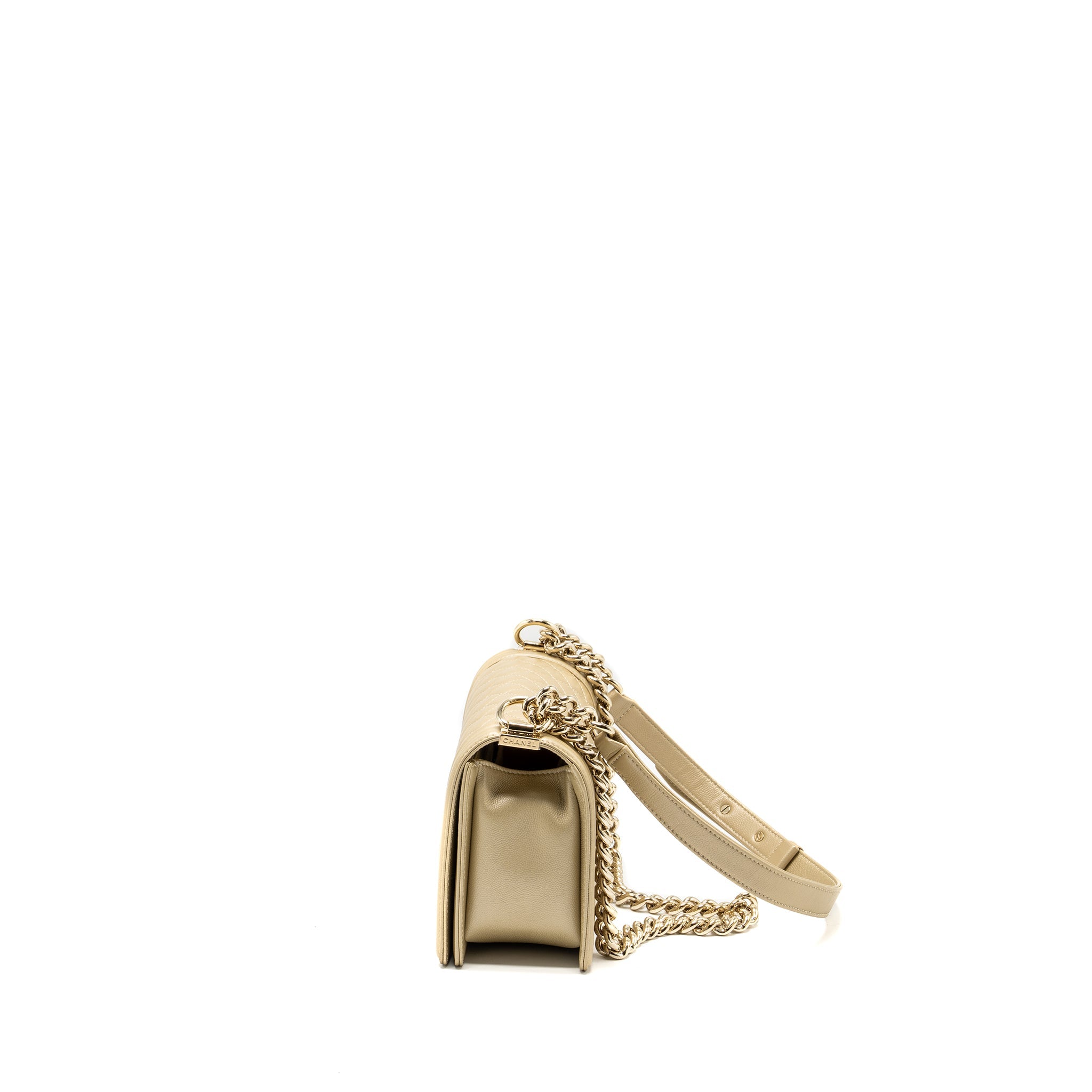 chanel-medium-boy-bag-caviar-gold-lghw
