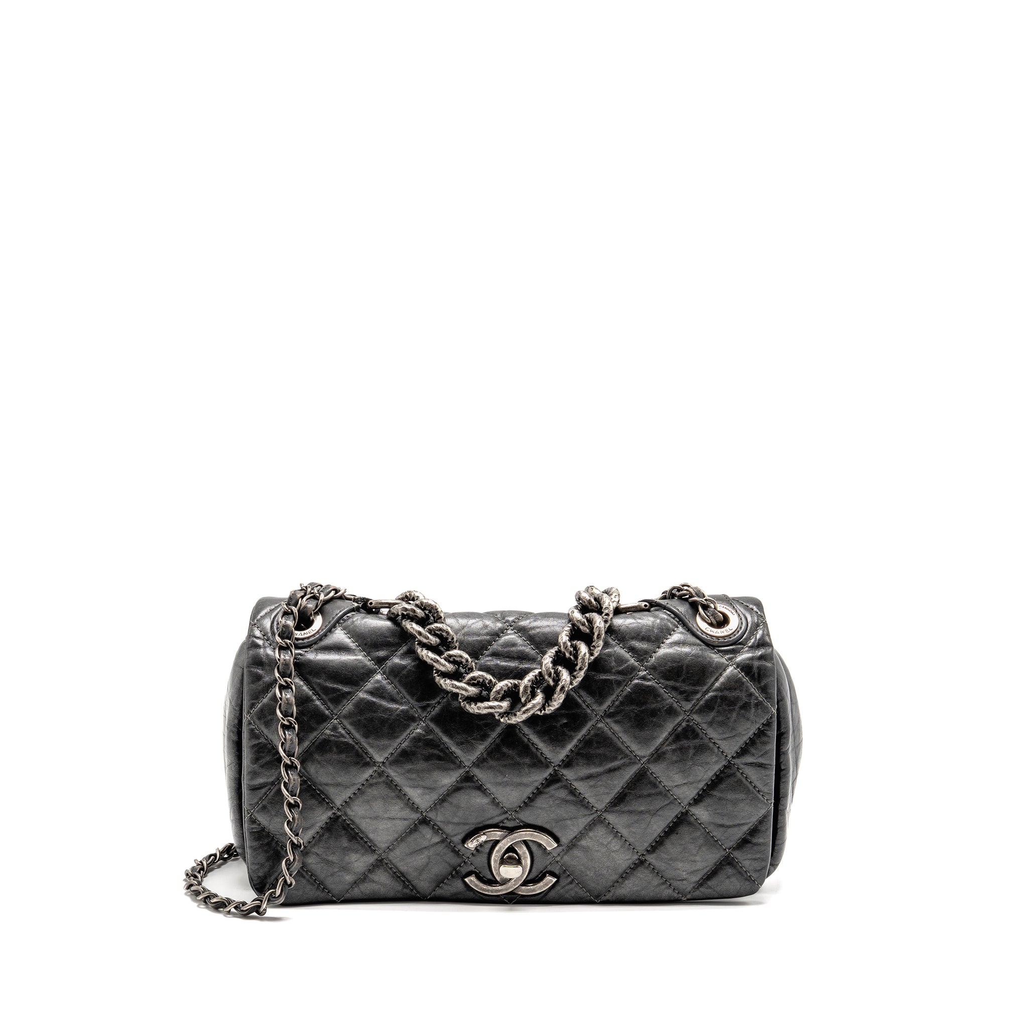 chanel-detailed-chain-single-flap-bag-calfskin-charcoal-grey-shw