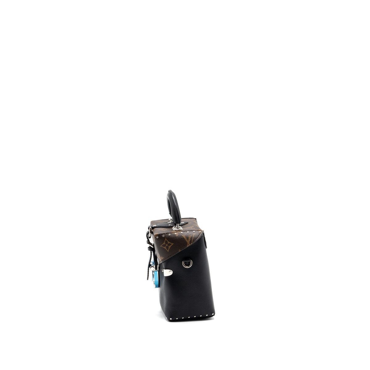 louis-vuitton-camera-box-shoulder-bag-monogram-reverse-canvas-shw