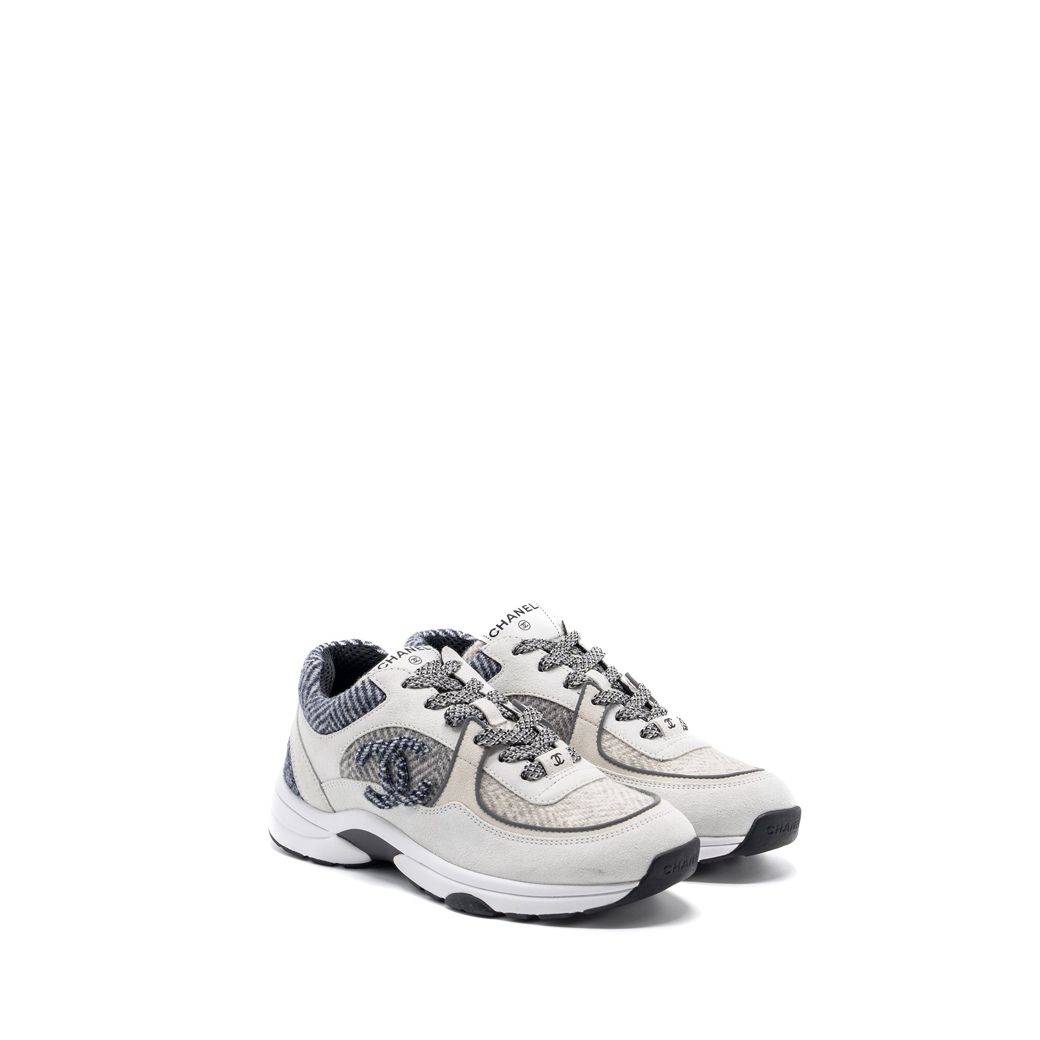chanel-size38-5-cc-logo-sneakers-suede-leather-fabric-light-grey