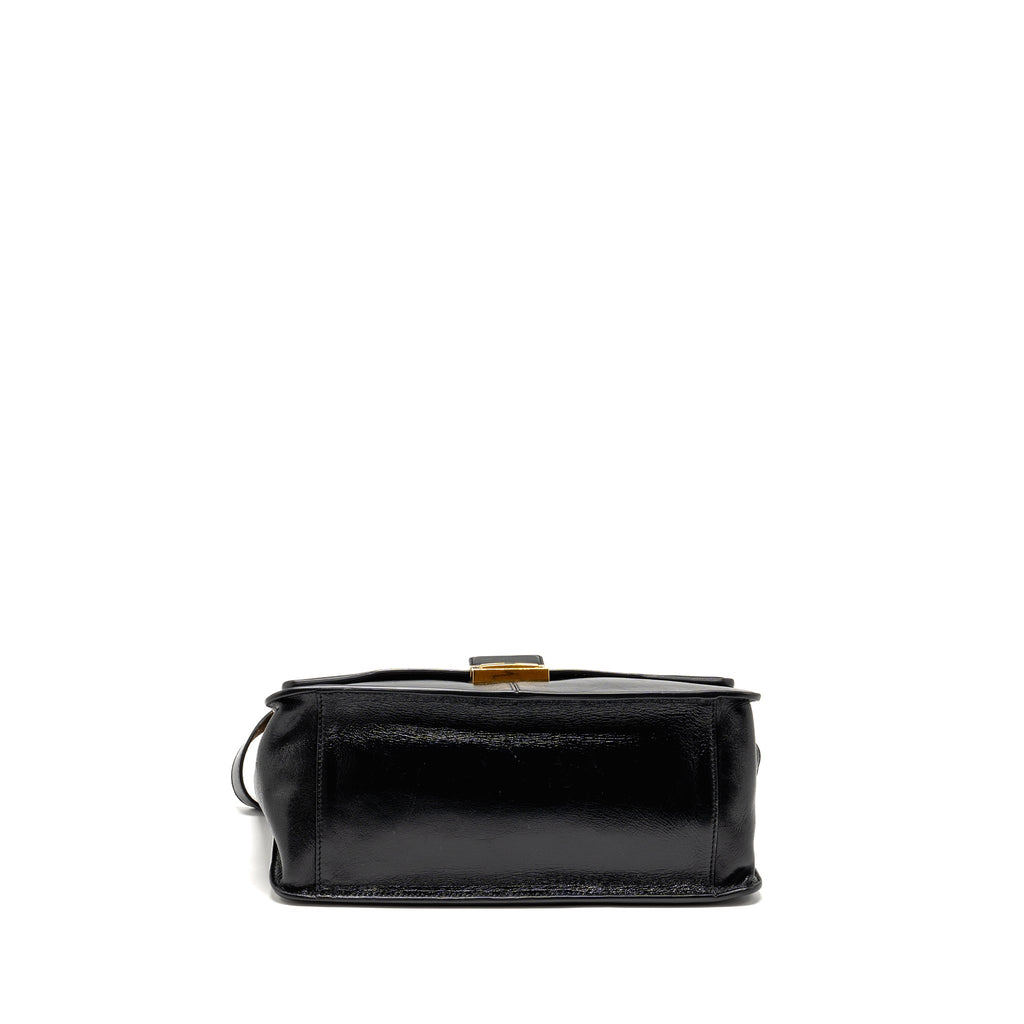 fendi-kan-u-shoulder-bag-leather-black-ghw-copy