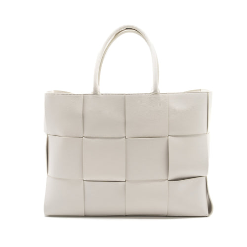bottega-veneta-large-arco-tote-bag-calfskin-white-shw