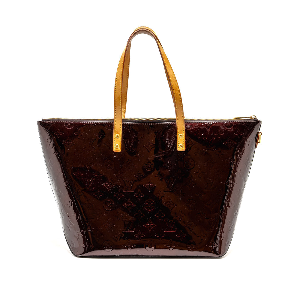 louis-vuitton-vernis-bellevue-bag-petent-amarante-ghw