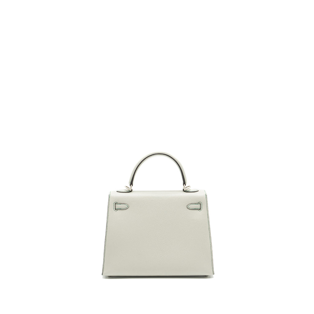 hermes-kelly-25-special-order-chevre-mysore-gris-perle-malachite-vert-emeraude-brushed-shw-stamp-u