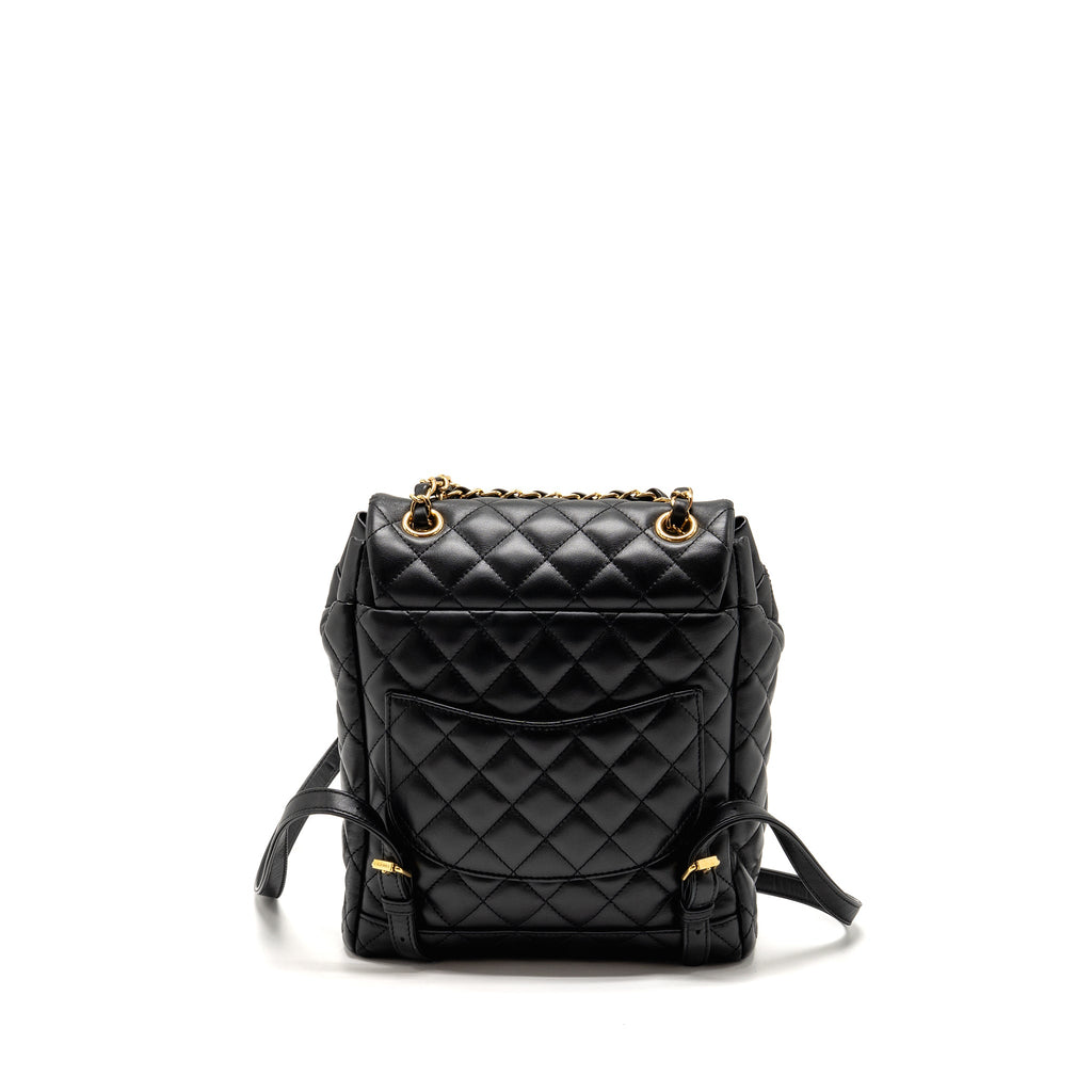 chanel-backpack-black-1