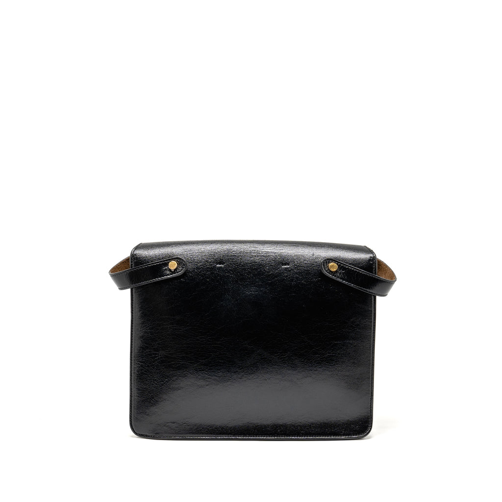 fendi-kan-u-shoulder-bag-leather-black-ghw-copy