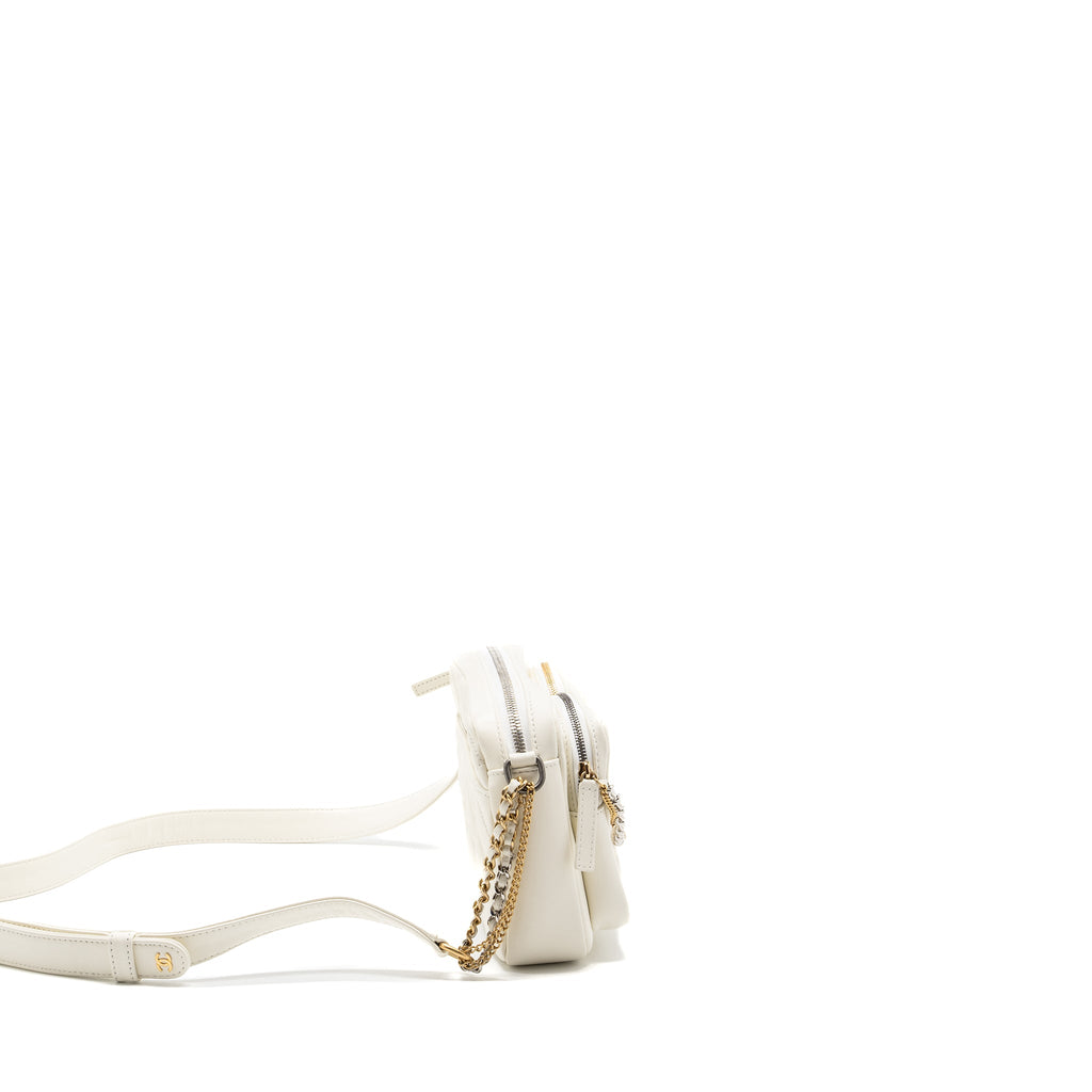 chanel-small-camera-bag-calfskin-white-multicolour-hardwaremicrochip