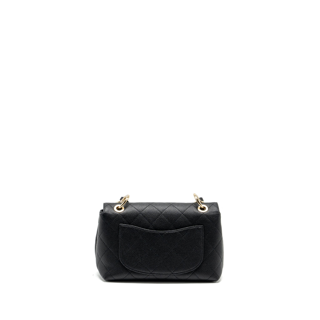 chanel-chains-handle-flap-bag-quilted-calfskin-black-lghw