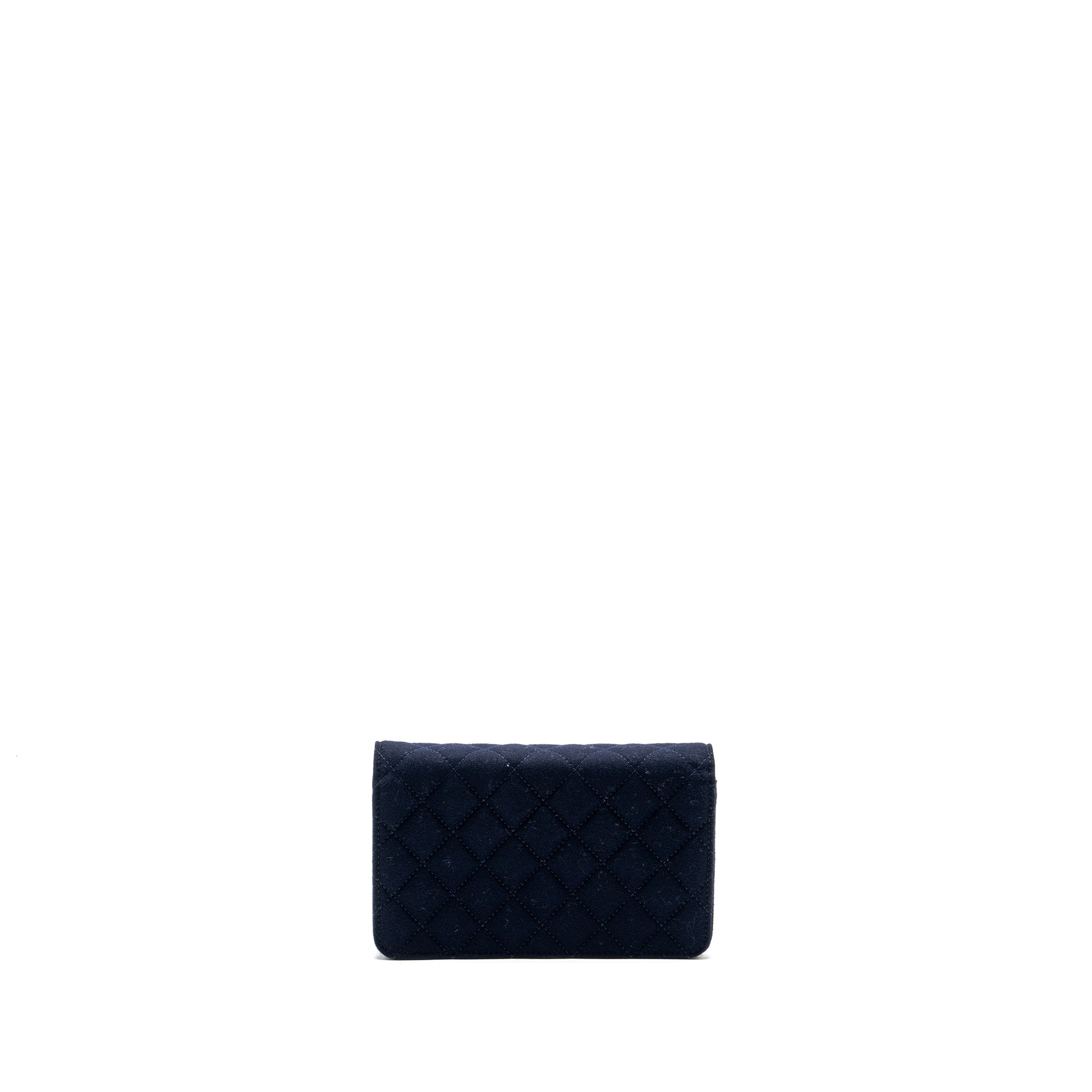 chanel-classic-wallet-on-chain-with-charms-velvet-black-ghw