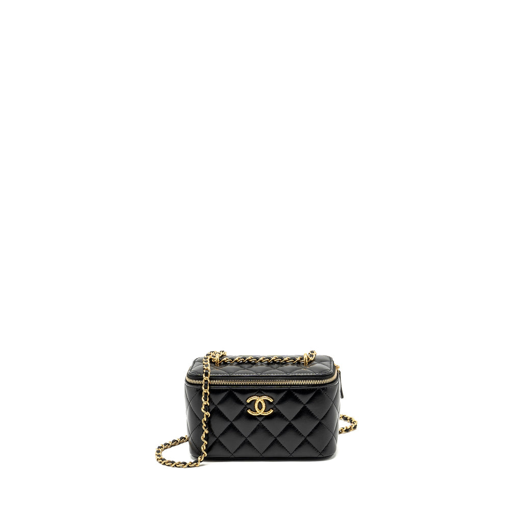 chanel-23c-long-vanity-with-chain-shiny-lambskin-black-ghw