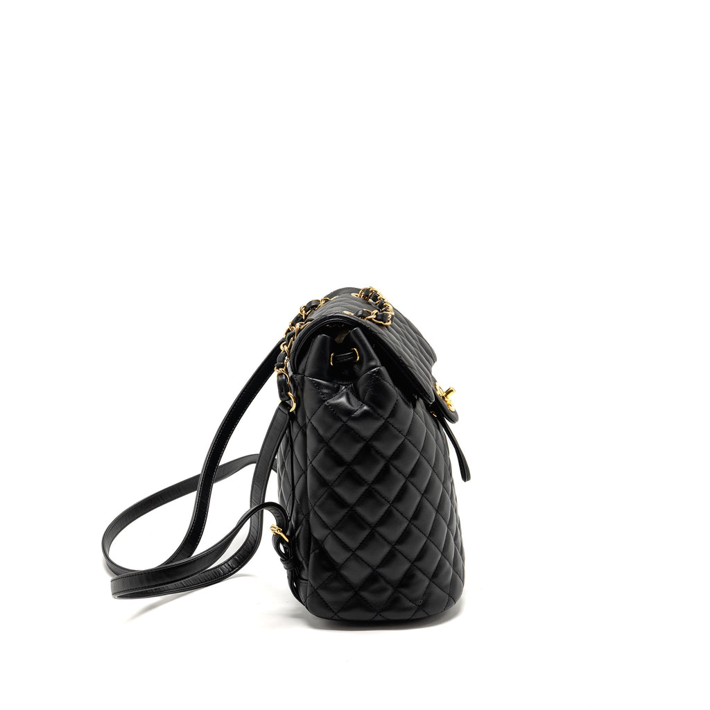 chanel-backpack-black-1