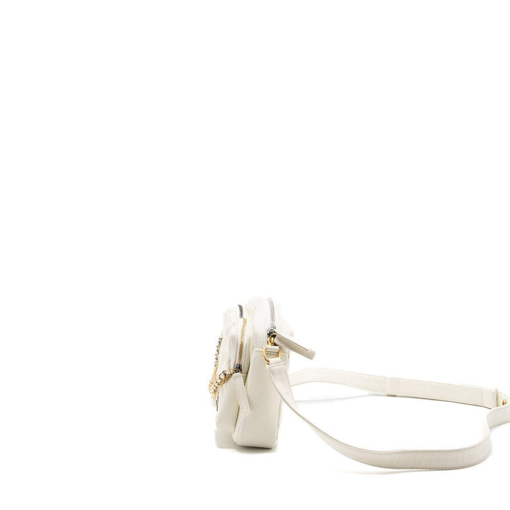chanel-small-camera-bag-calfskin-white-multicolour-hardwaremicrochip