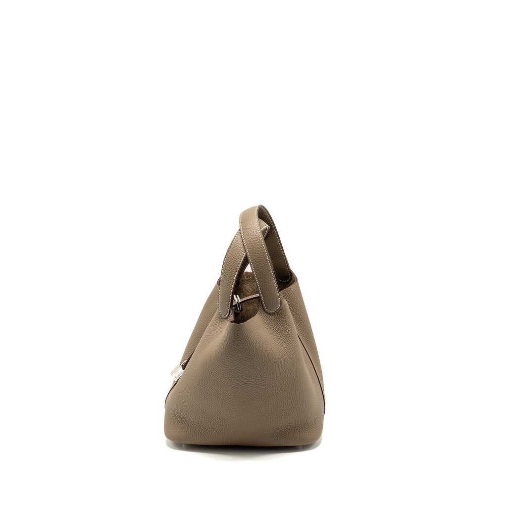 hermes-picotin-22-lock-bag-clemence-etoupe-shw-stamp-w