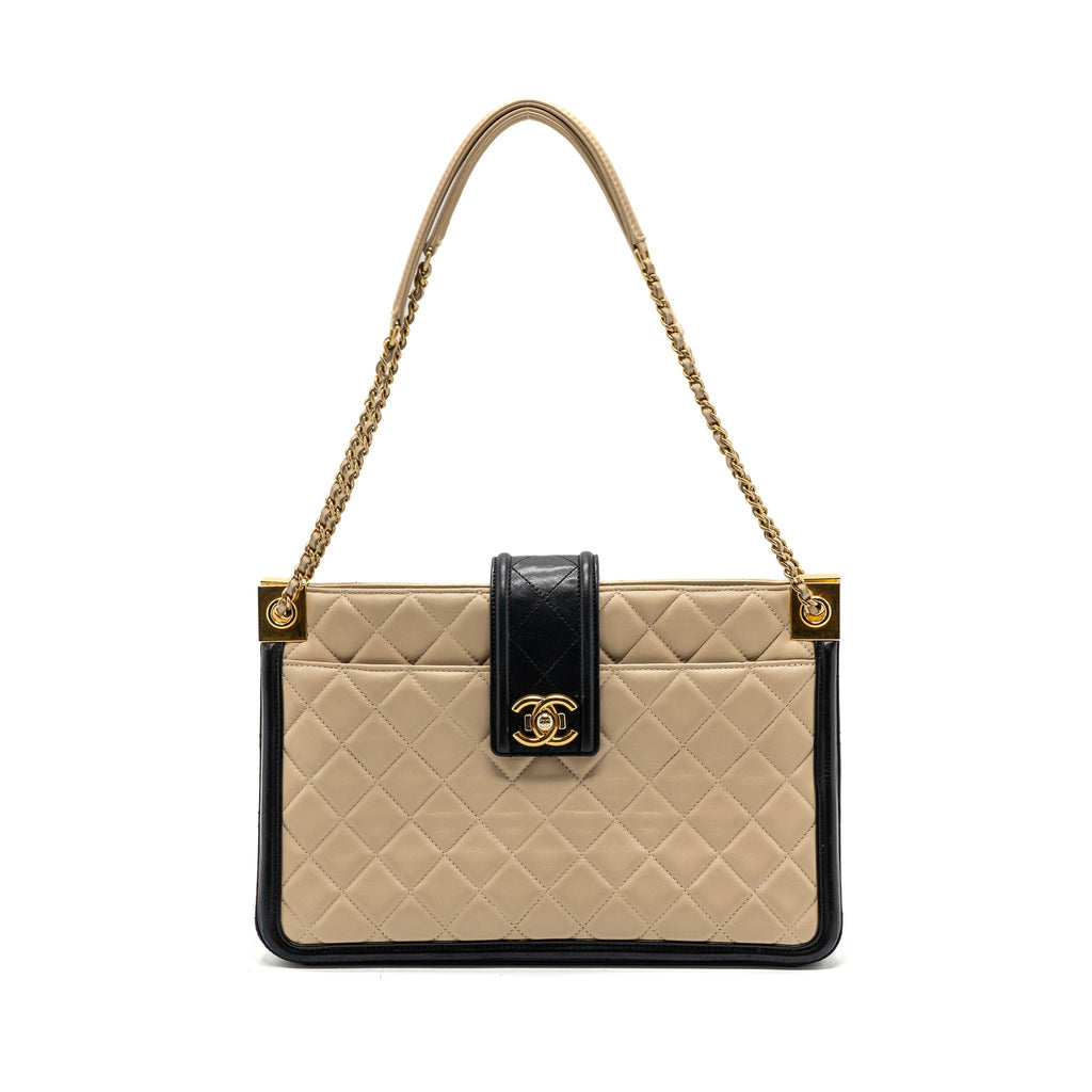 chanel-quilted-small-shopping-tote-bag-lambskin-beige-black-ghw
